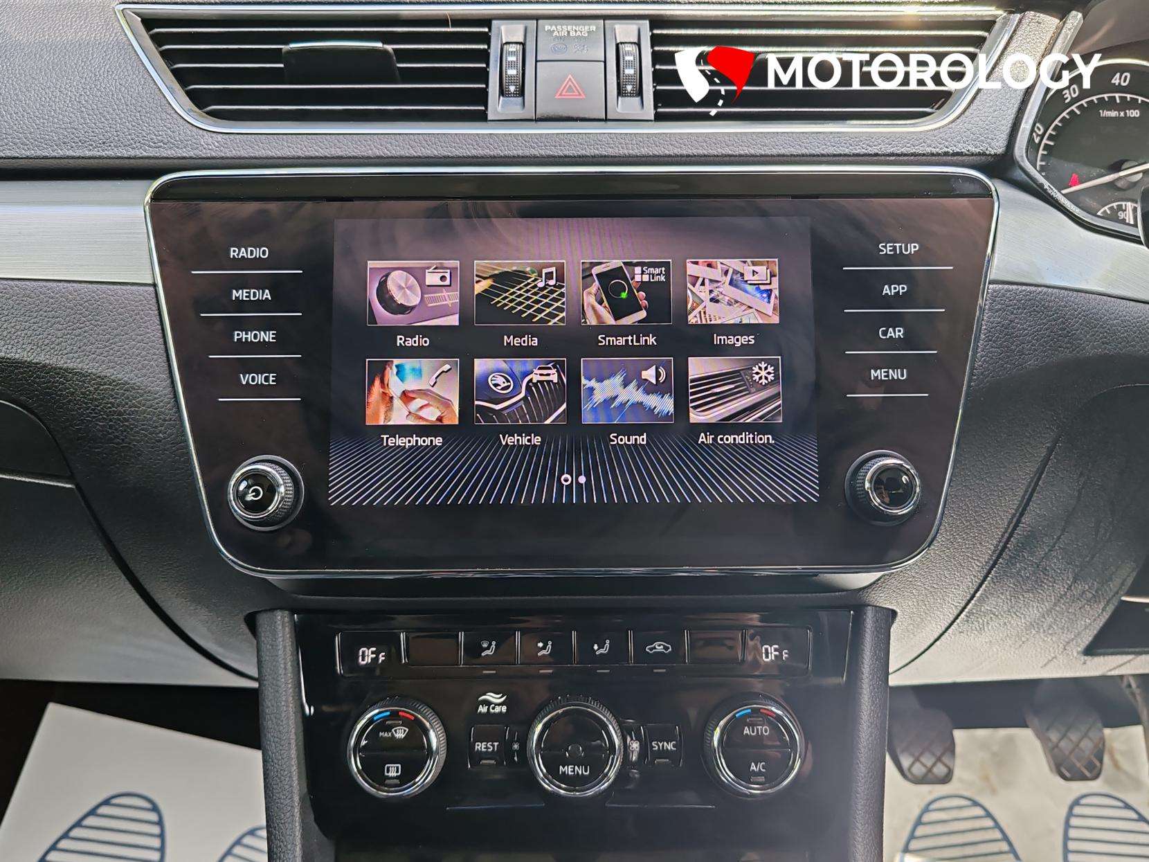 2019 SKODA SUPERB 2019 SKODA SUPERB