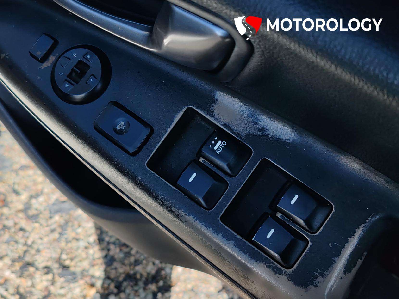 2013 KIA RIO 2013 KIA RIO
