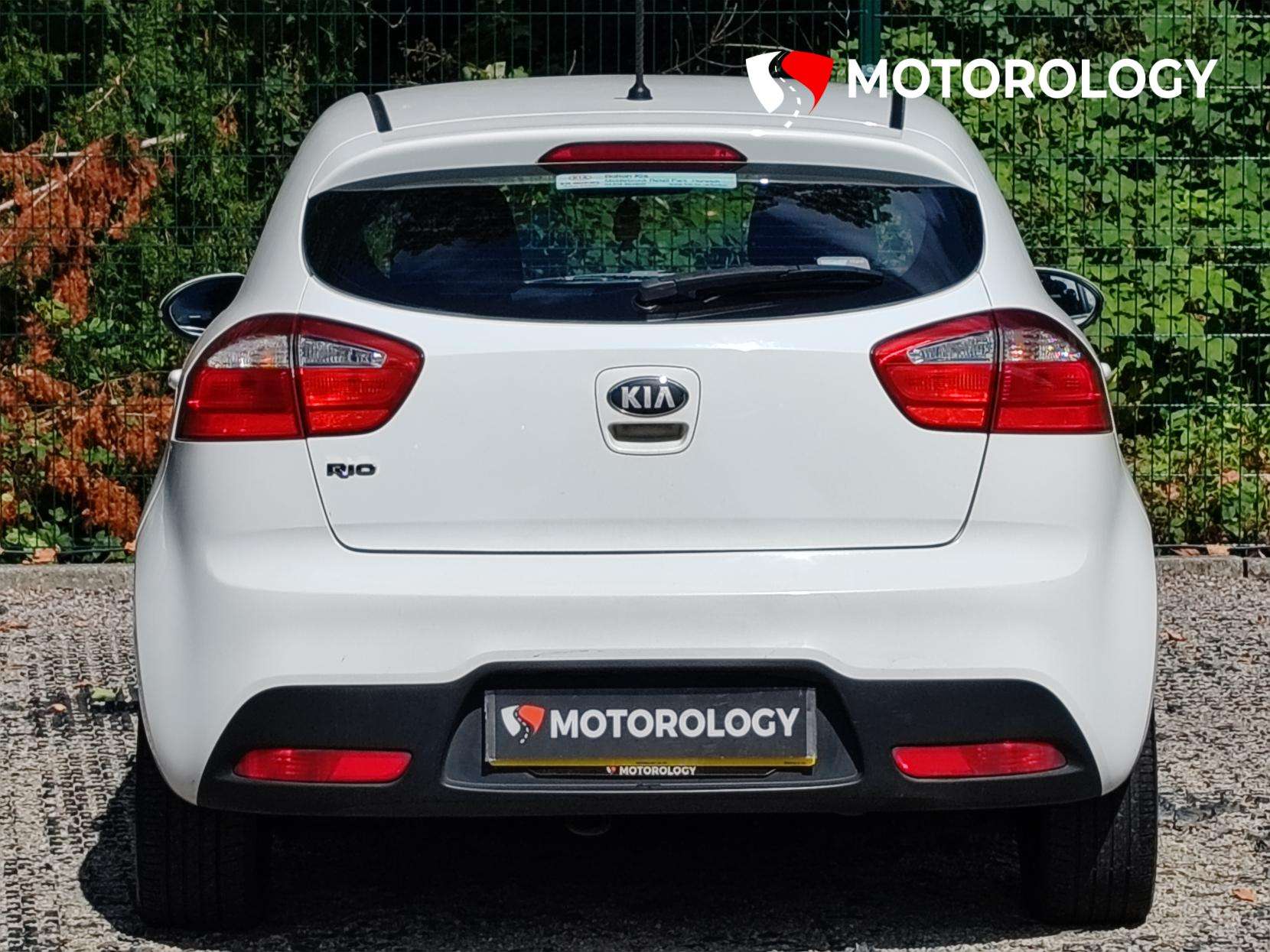 2013 KIA RIO 2013 KIA RIO