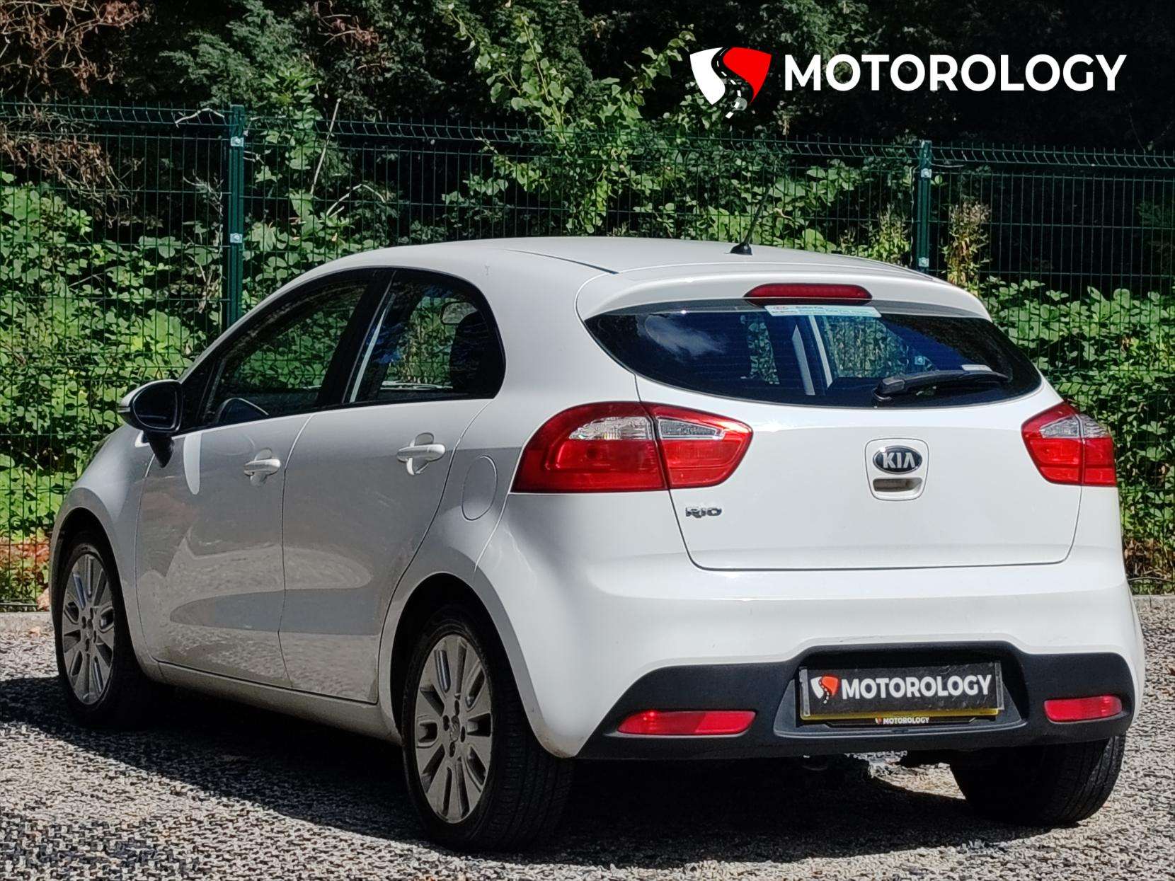2013 KIA RIO 2013 KIA RIO