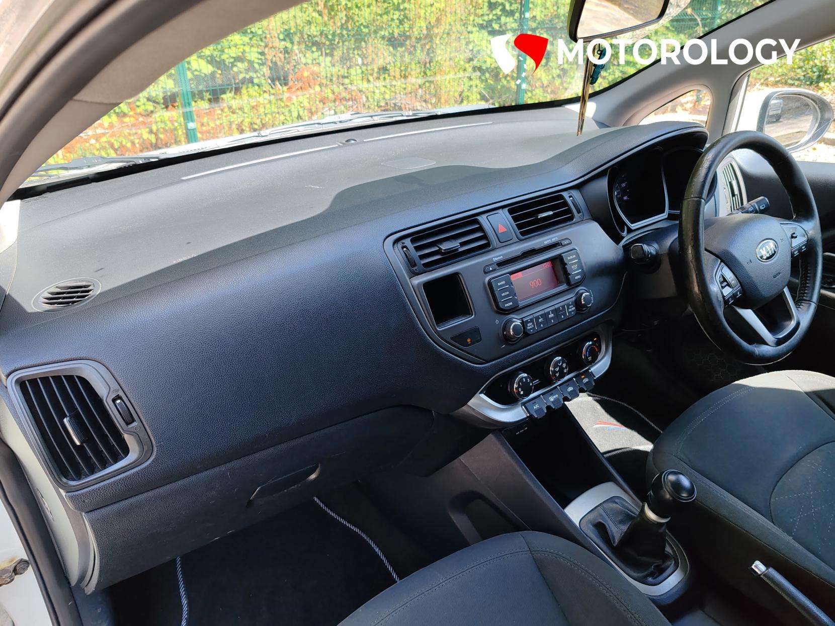 2013 KIA RIO 2013 KIA RIO