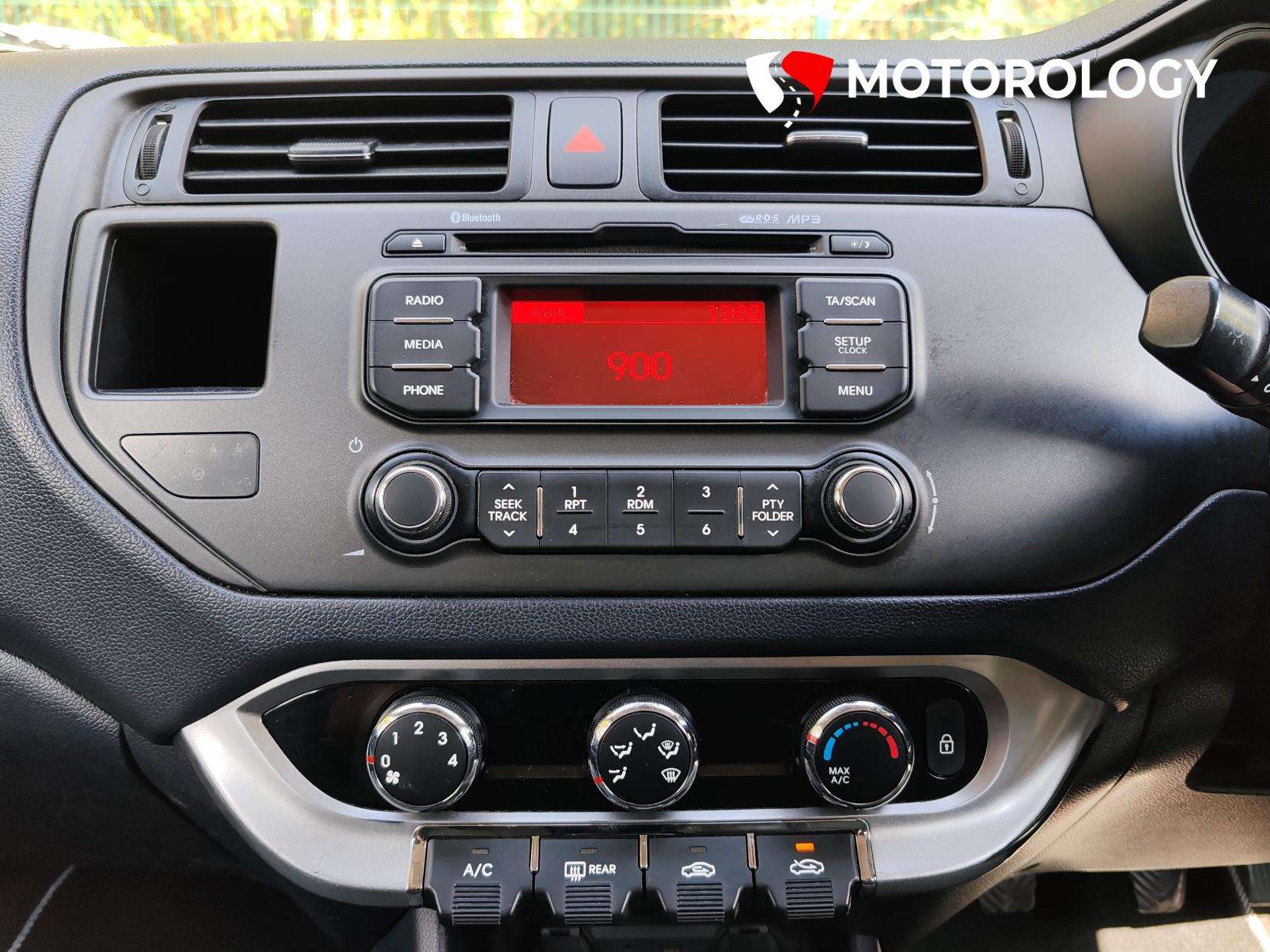 2013 KIA RIO 2013 KIA RIO