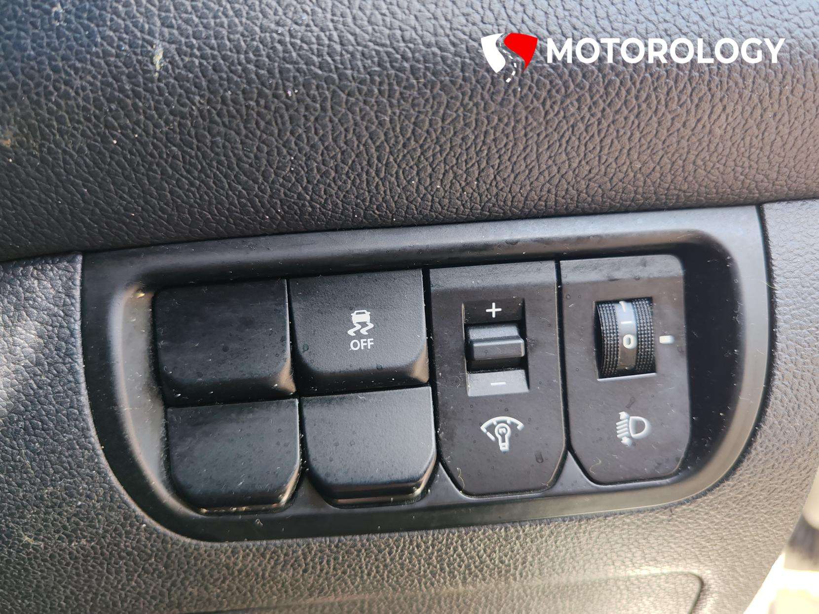 2013 KIA RIO 2013 KIA RIO