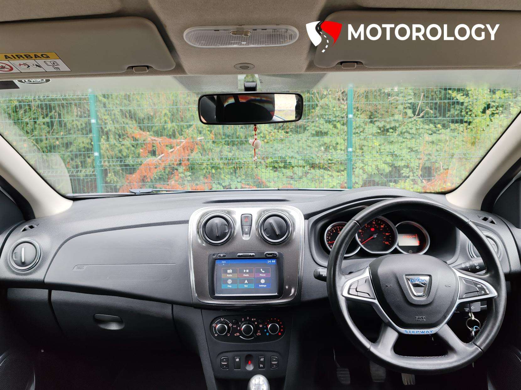 2017 DACIA SANDERO STEPWAY 2017 DACIA SANDERO STEPWAY