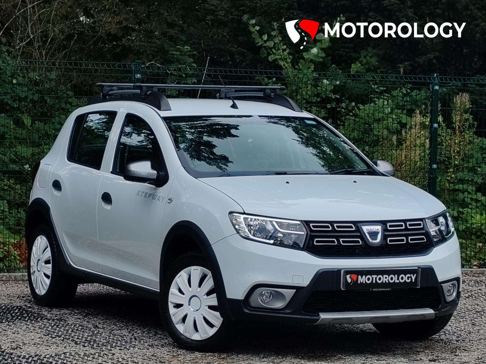 A 2017 DACIA SANDERO STEPWAY 0.9 TCe Laureate Hatchback 5dr Petrol Manual Euro 6 (s/s) (90 ps) A 2017 DACIA SANDERO STEPWAY 0.9 TCe Laureate Hatchback 5dr Petrol Manual Euro 6 (s/s) (90 ps)