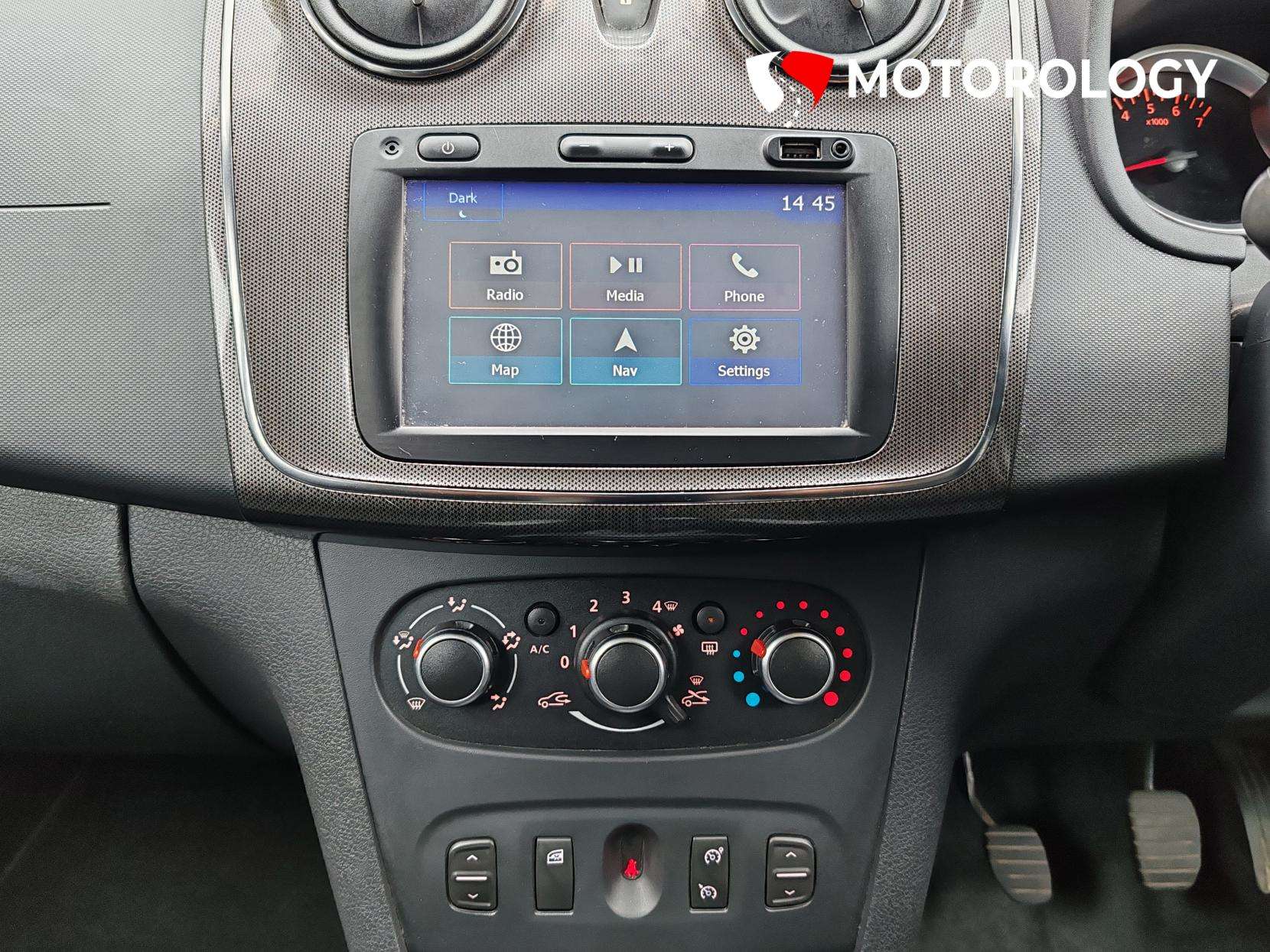 2017 DACIA SANDERO STEPWAY 2017 DACIA SANDERO STEPWAY
