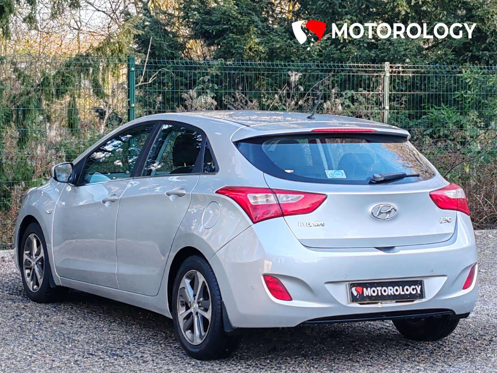 2015 HYUNDAI I30 2015 HYUNDAI I30