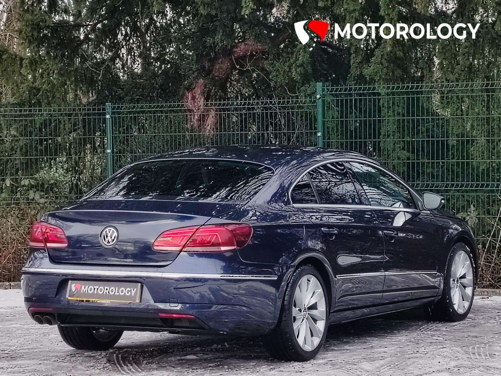 A 2016 VOLKSWAGEN CC 2.0 TDI BlueMotion Tech GT Saloon 4dr Diesel DSG Euro 6 (s/s) (150 ps) A 2016 VOLKSWAGEN CC 2.0 TDI BlueMotion Tech GT Saloon 4dr Diesel DSG Euro 6 (s/s) (150 ps)
