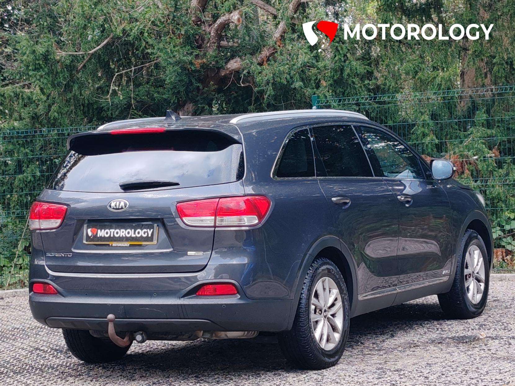 A 2016 KIA SORENTO 2.2 CRDi KX-1 SUV 5dr Diesel Manual AWD Euro 6 (s/s) (197 bhp) A 2016 KIA SORENTO 2.2 CRDi KX-1 SUV 5dr Diesel Manual AWD Euro 6 (s/s) (197 bhp)