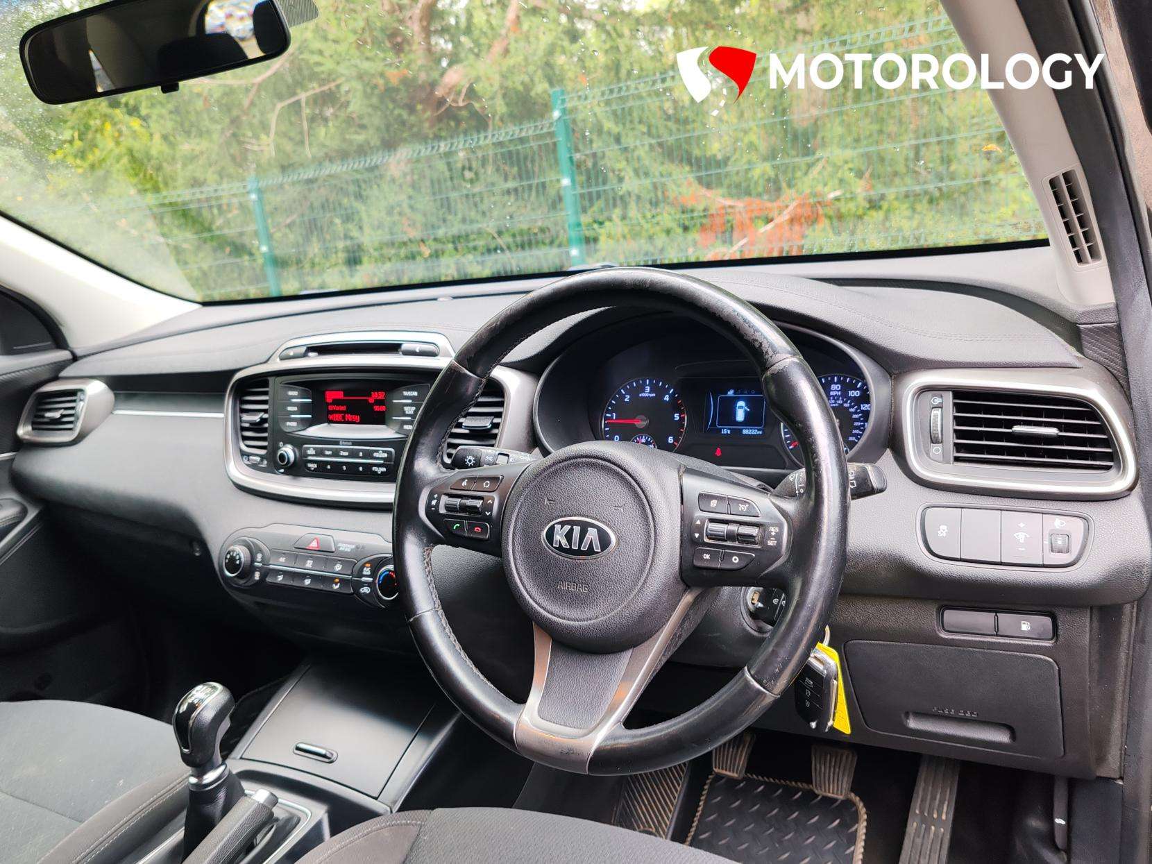 A 2016 KIA SORENTO 2.2 CRDi KX-1 SUV 5dr Diesel Manual AWD Euro 6 (s/s) (197 bhp) A 2016 KIA SORENTO 2.2 CRDi KX-1 SUV 5dr Diesel Manual AWD Euro 6 (s/s) (197 bhp)