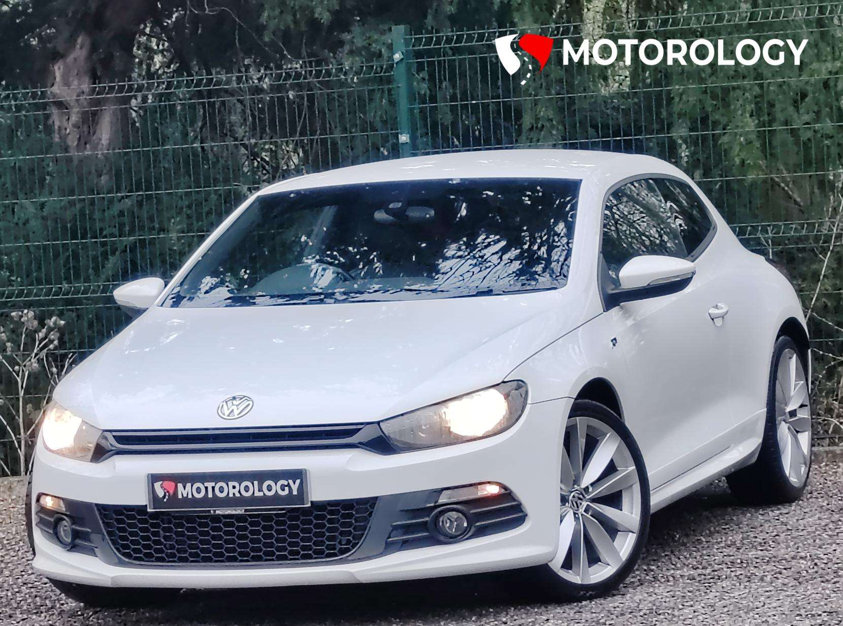 A 2013 VOLKSWAGEN SCIROCCO 2.0 TDI BlueMotion Tech R-Line Hatchback 3dr Diesel Manual Euro 5 (s/s) (Leather, Nav) (140 ps) A 2013 VOLKSWAGEN SCIROCCO 2.0 TDI BlueMotion Tech R-Line Hatchback 3dr Diesel Manual Euro 5 (s/s) (Leather, Nav) (140 ps)