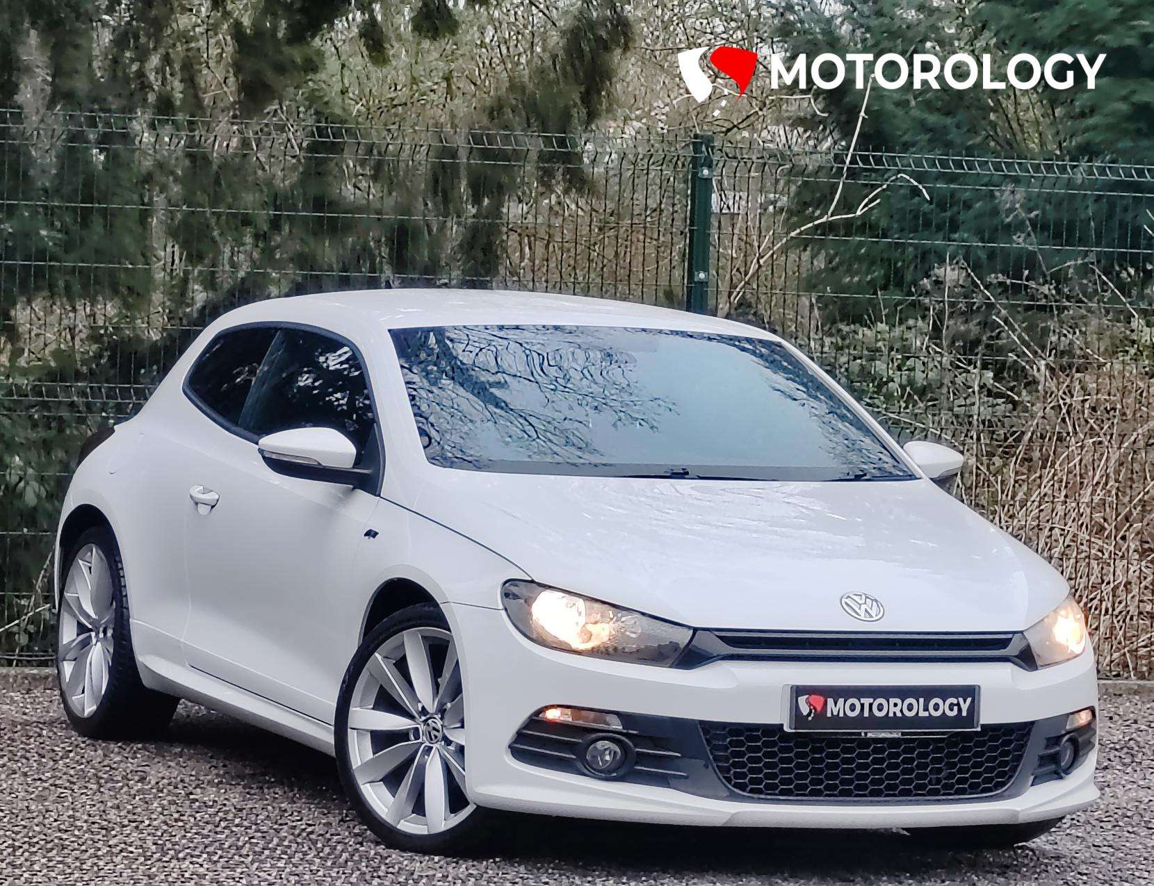 A 2013 VOLKSWAGEN SCIROCCO 2.0 TDI BlueMotion Tech R-Line Hatchback 3dr Diesel Manual Euro 5 (s/s) (Leather, Nav) (140 ps) A 2013 VOLKSWAGEN SCIROCCO 2.0 TDI BlueMotion Tech R-Line Hatchback 3dr Diesel Manual Euro 5 (s/s) (Leather, Nav) (140 ps)