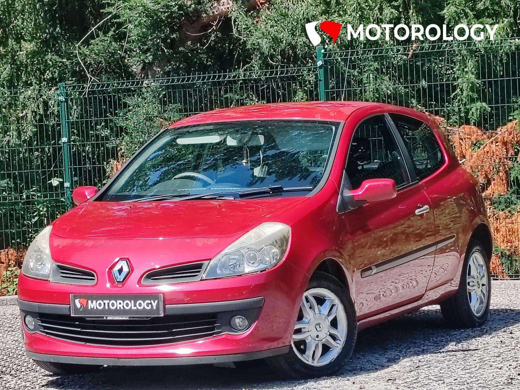 A 2008 RENAULT CLIO 1.2 TCe 16v Dynamique Hatchback 3dr Petrol Manual (139 g/km, 100 bhp) A 2008 RENAULT CLIO 1.2 TCe 16v Dynamique Hatchback 3dr Petrol Manual (139 g/km, 100 bhp)