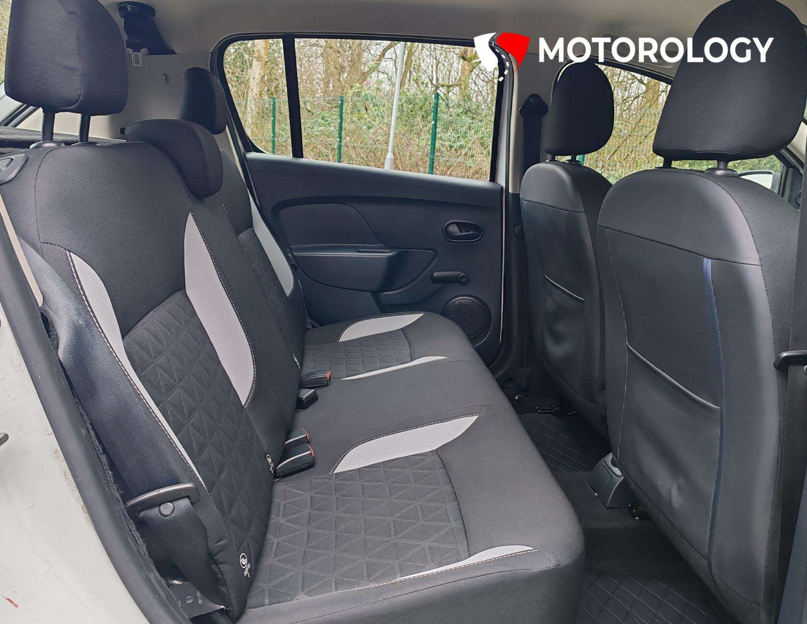 2016 DACIA SANDERO STEPWAY 2016 DACIA SANDERO STEPWAY