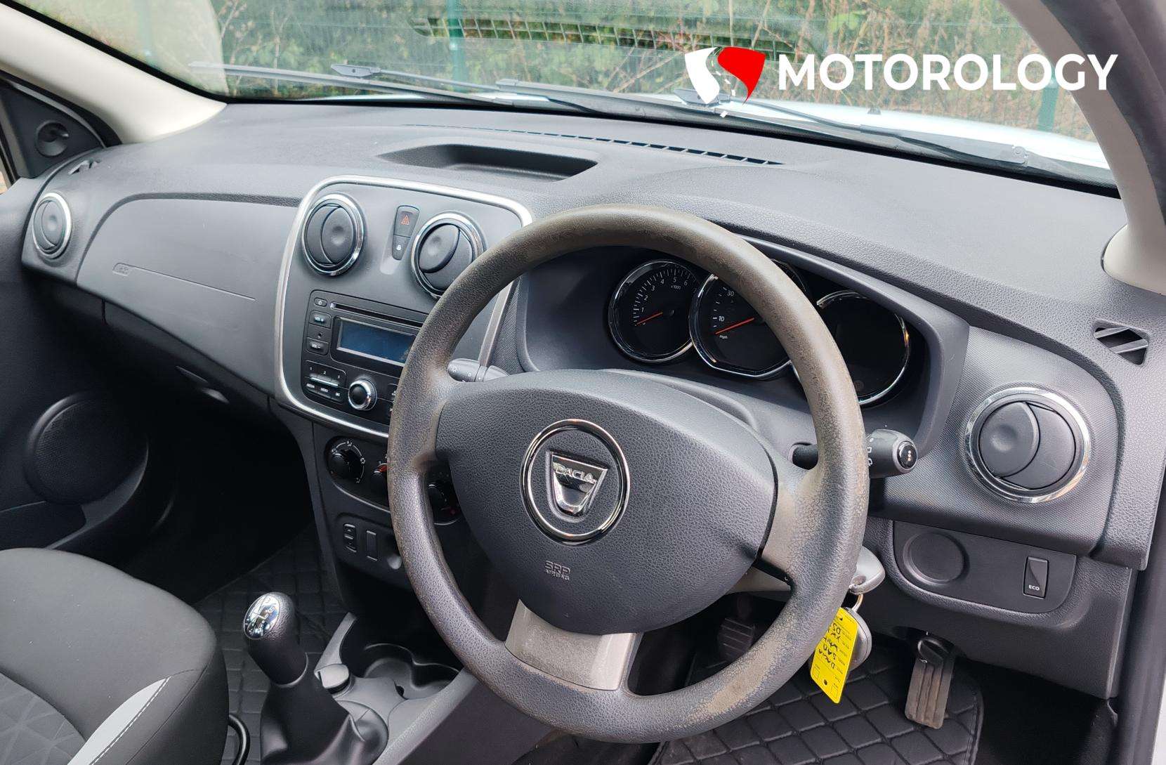 A 2016 DACIA SANDERO STEPWAY 0.9 TCe Ambiance Hatchback 5dr Petrol Manual Euro 6 (s/s) (90 ps) A 2016 DACIA SANDERO STEPWAY 0.9 TCe Ambiance Hatchback 5dr Petrol Manual Euro 6 (s/s) (90 ps)