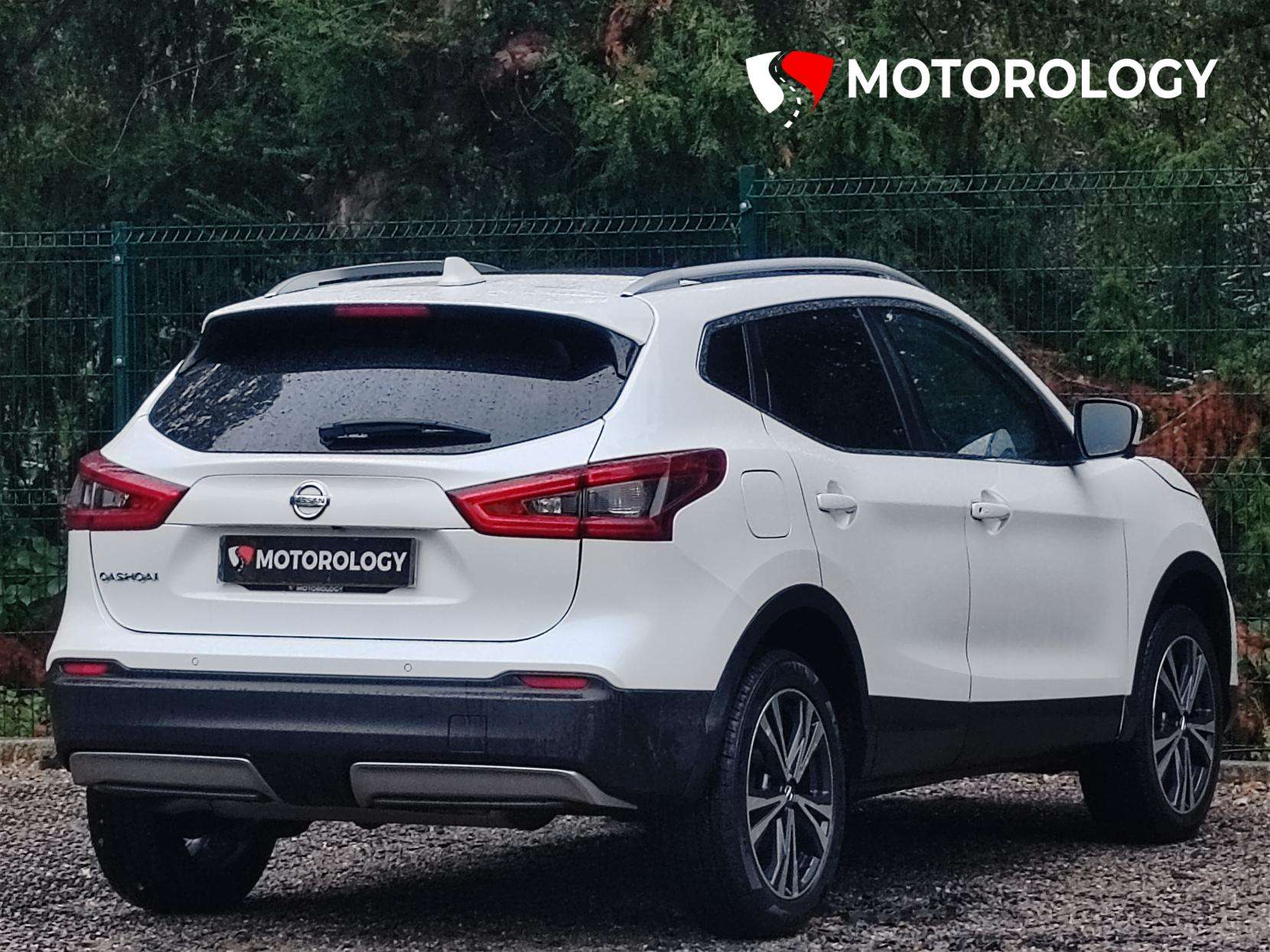 A 2017 NISSAN QASHQAI 1.5 dCi N-Connecta SUV 5dr Diesel Manual Euro 6 (s/s) (110 ps) A 2017 NISSAN QASHQAI 1.5 dCi N-Connecta SUV 5dr Diesel Manual Euro 6 (s/s) (110 ps)