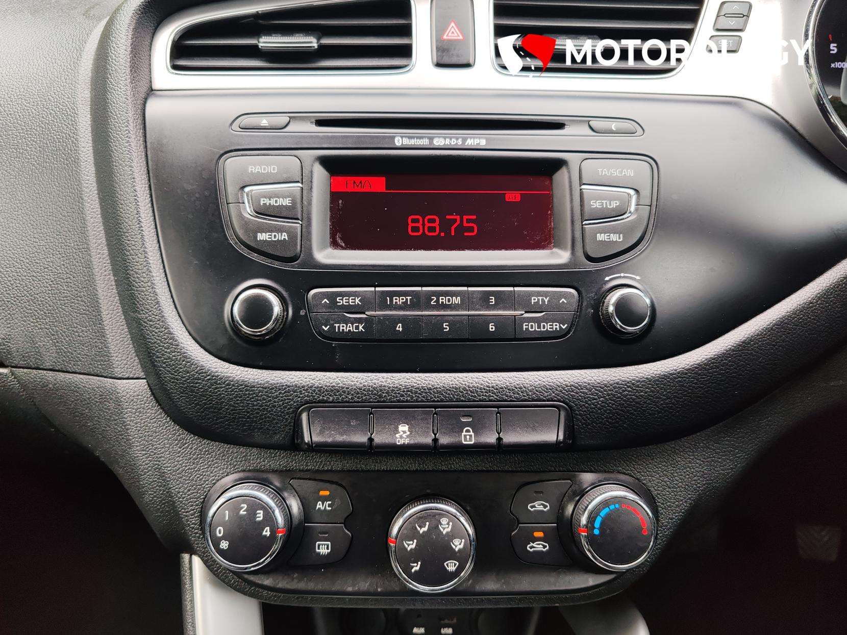 2013 KIA CEED 2013 KIA CEED