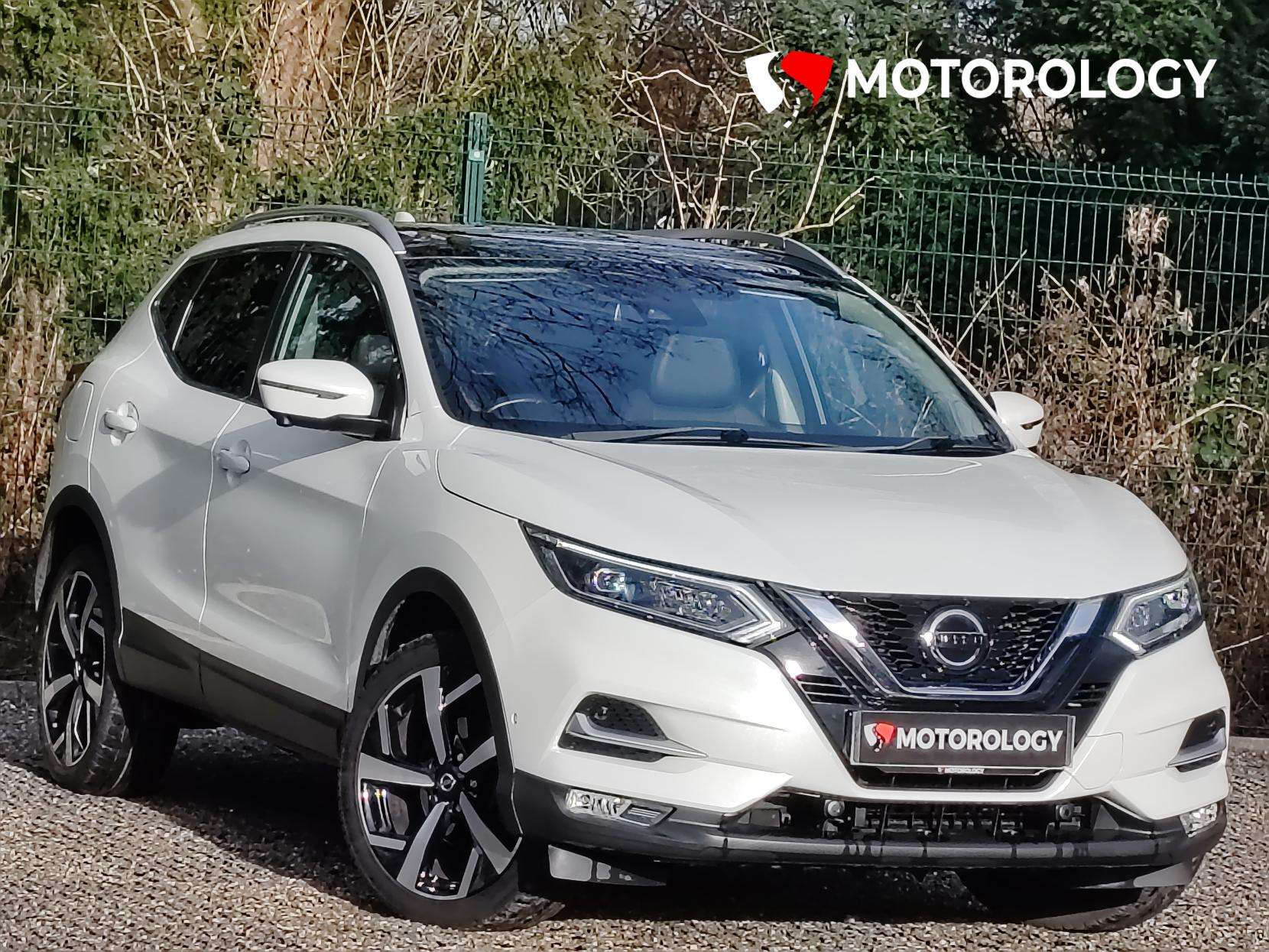 A 2019 NISSAN QASHQAI 1.3 DIG-T Tekna SUV 5dr Petrol Manual Euro 6 (s/s) (140 ps) A 2019 NISSAN QASHQAI 1.3 DIG-T Tekna SUV 5dr Petrol Manual Euro 6 (s/s) (140 ps)