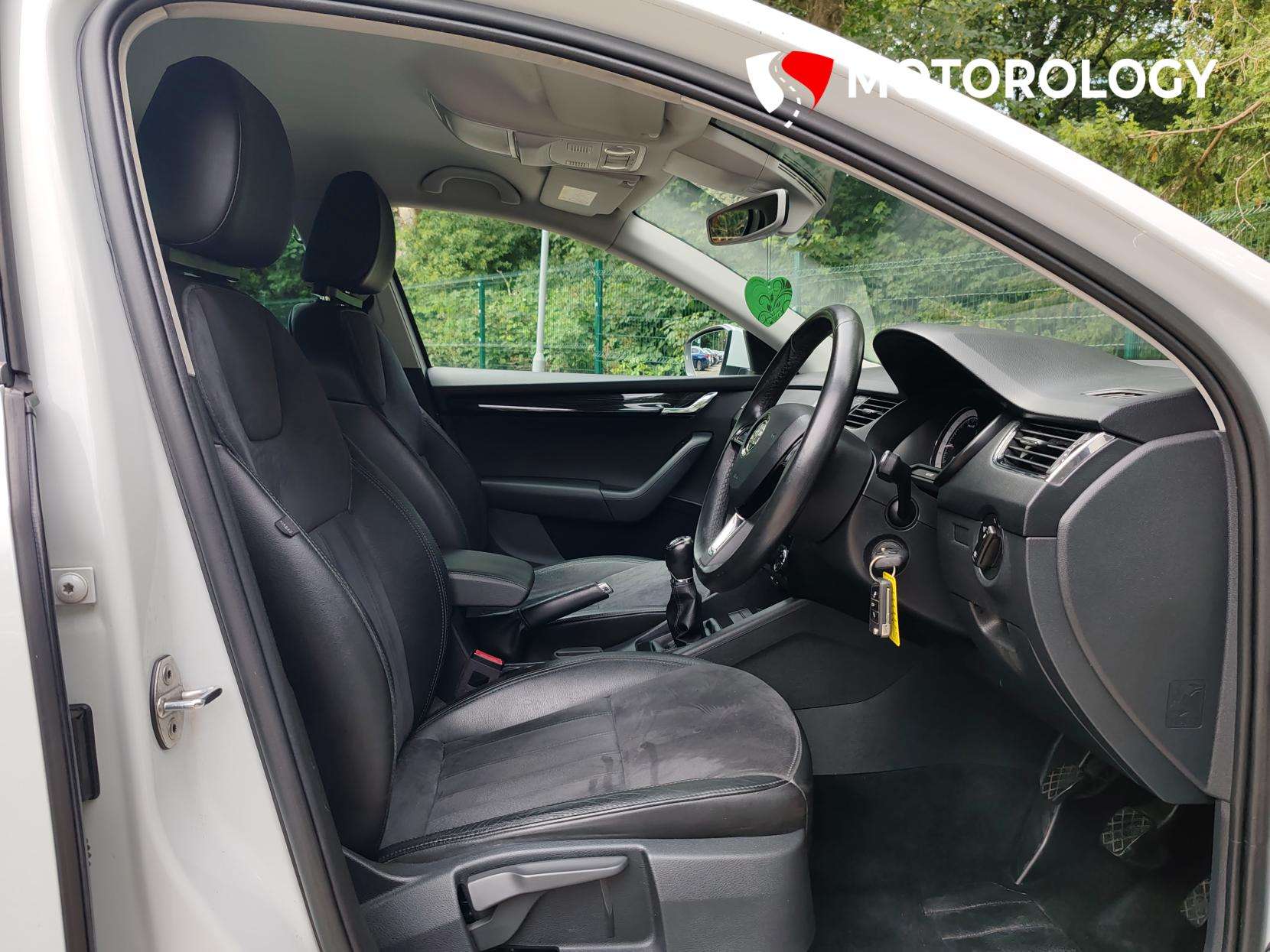 2017 SKODA OCTAVIA 2017 SKODA OCTAVIA