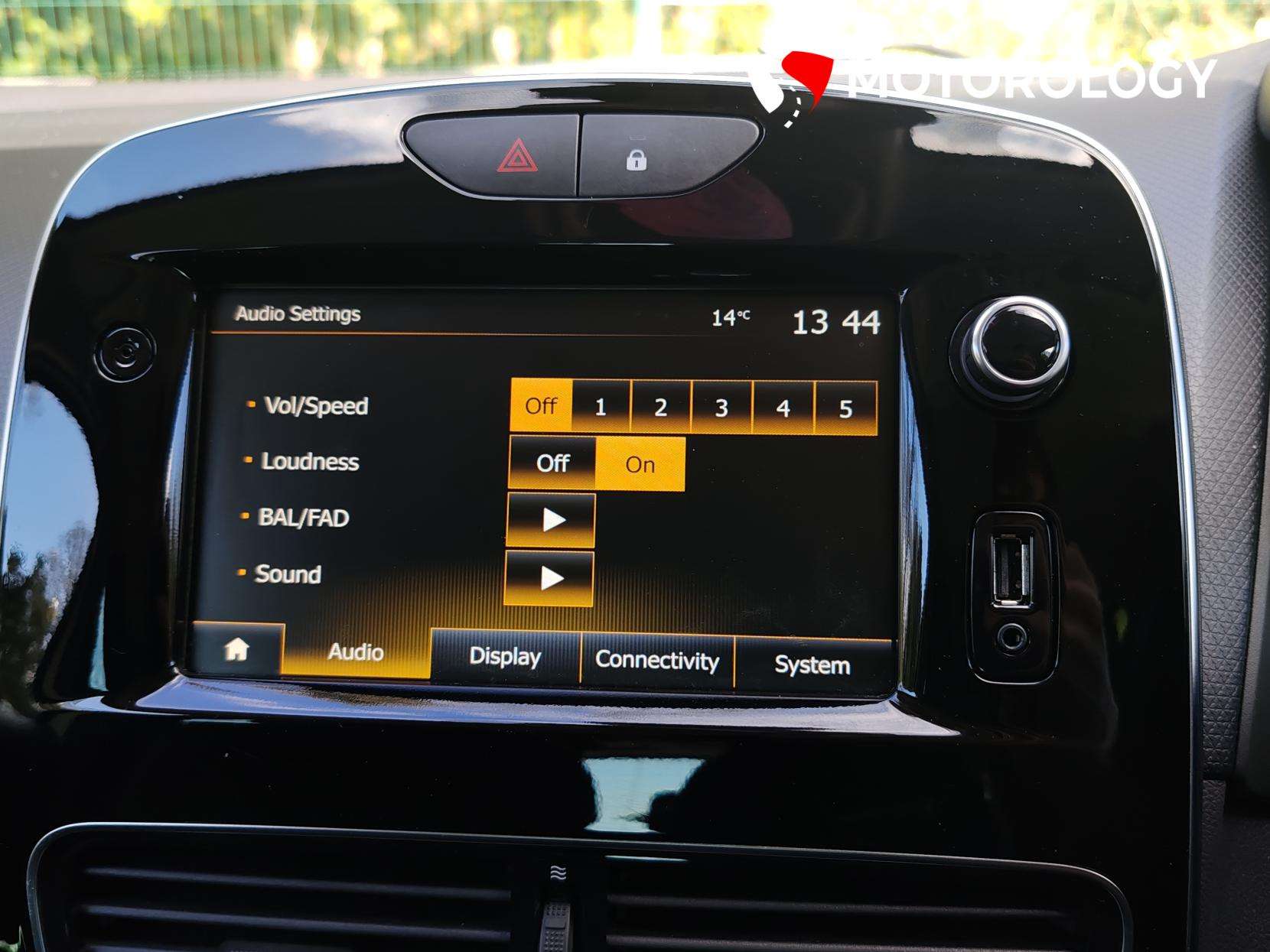 2019 RENAULT CLIO 2019 RENAULT CLIO