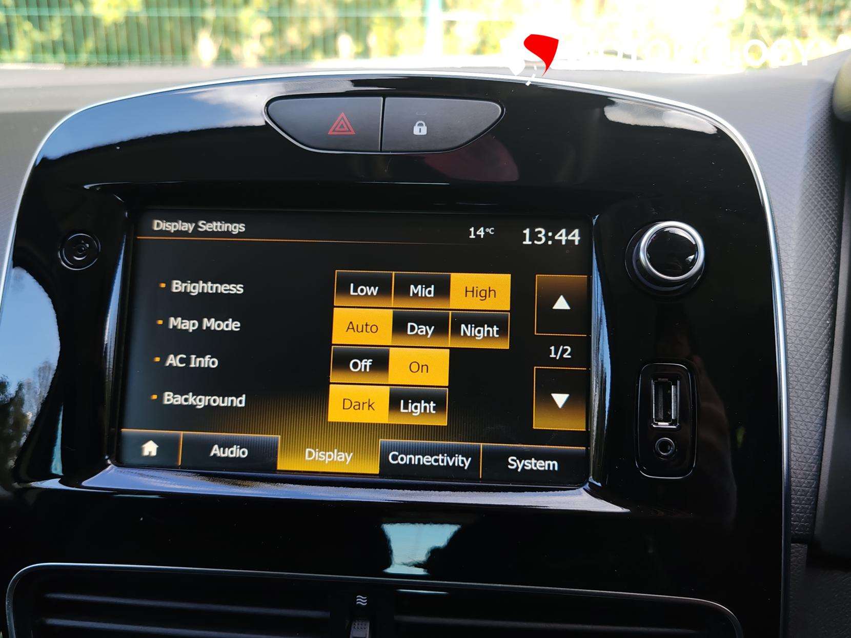 2019 RENAULT CLIO 2019 RENAULT CLIO