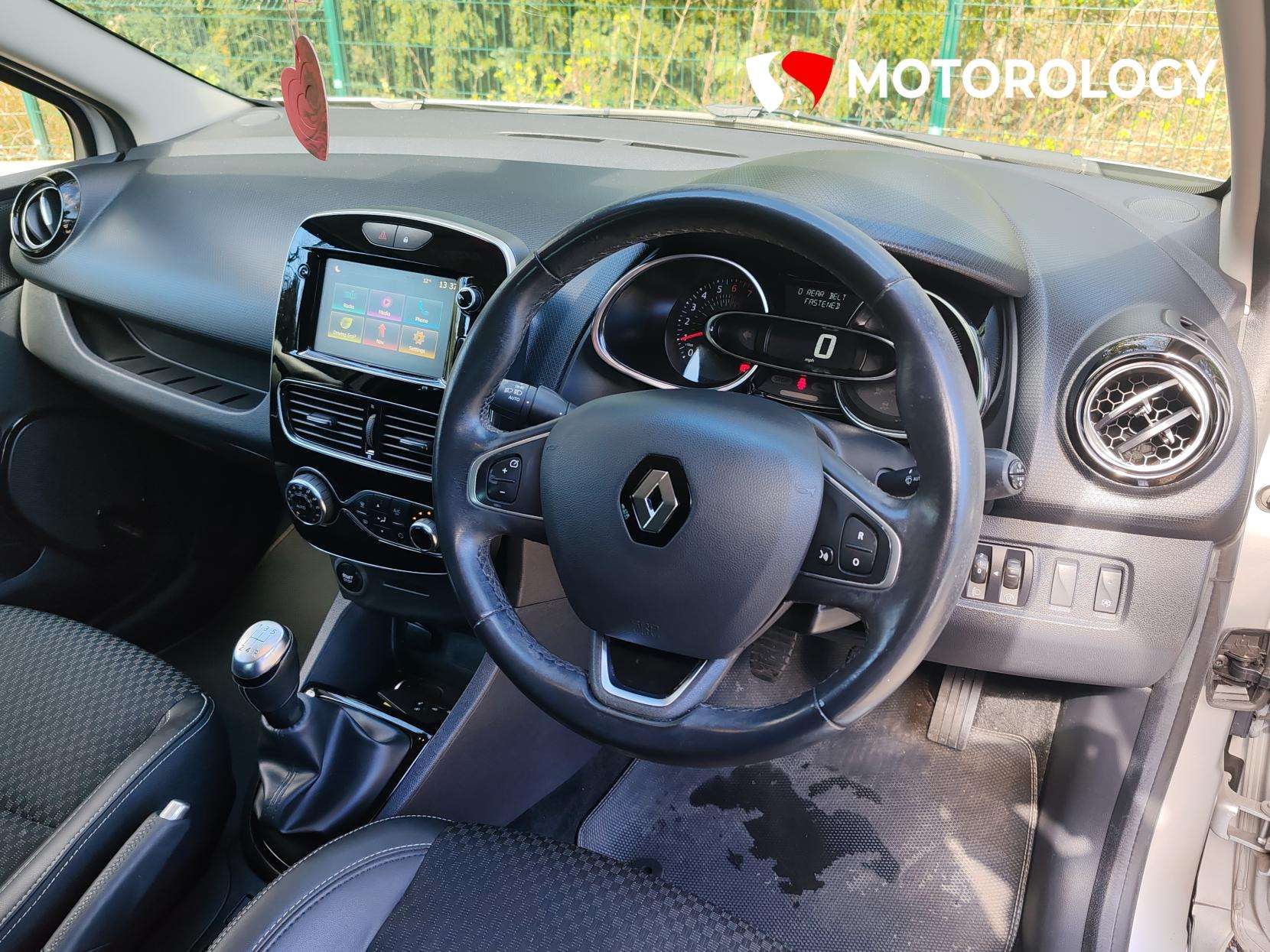A 2019 RENAULT CLIO 0.9 TCe GT Line Hatchback 5dr Petrol Manual Euro 6 (s/s) (90 ps) A 2019 RENAULT CLIO 0.9 TCe GT Line Hatchback 5dr Petrol Manual Euro 6 (s/s) (90 ps)
