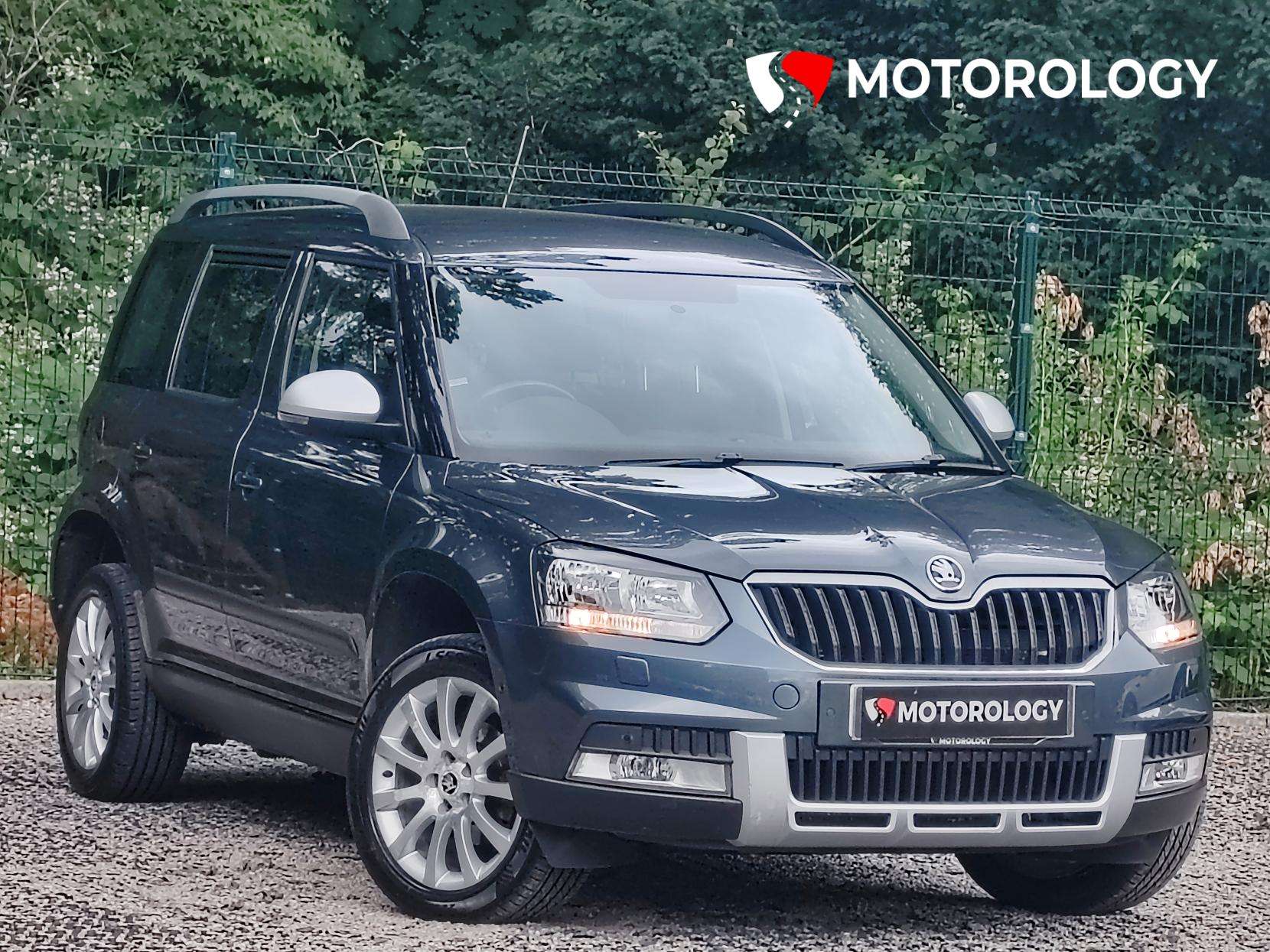 A 2016 SKODA YETI 2.0 TDI SE Outdoor 5dr Diesel Manual 4WD Euro 6 (s/s) (110 ps) A 2016 SKODA YETI 2.0 TDI SE Outdoor 5dr Diesel Manual 4WD Euro 6 (s/s) (110 ps)