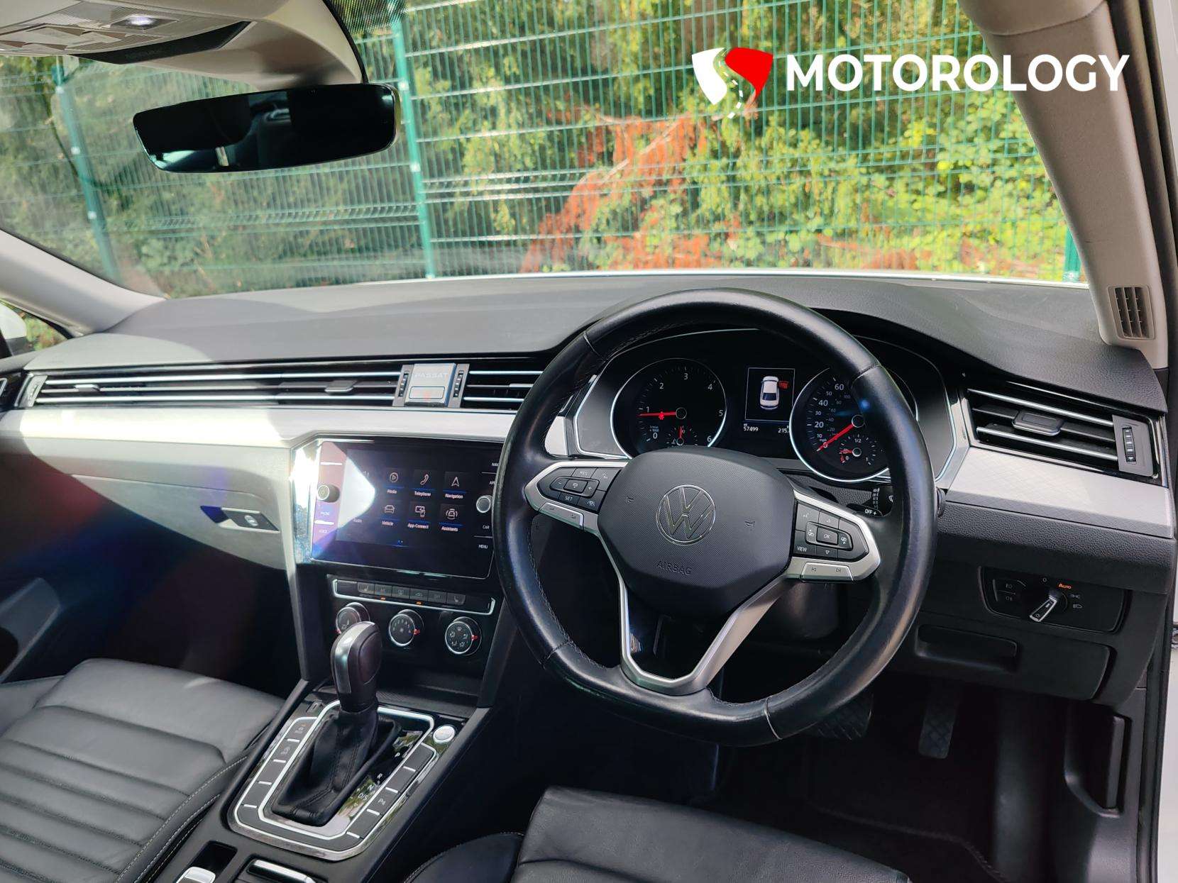 A 2020 VOLKSWAGEN PASSAT 2.0 TDI EVO SEL Saloon 4dr Diesel DSG Euro 6 (s/s) (150 ps) A 2020 VOLKSWAGEN PASSAT 2.0 TDI EVO SEL Saloon 4dr Diesel DSG Euro 6 (s/s) (150 ps)
