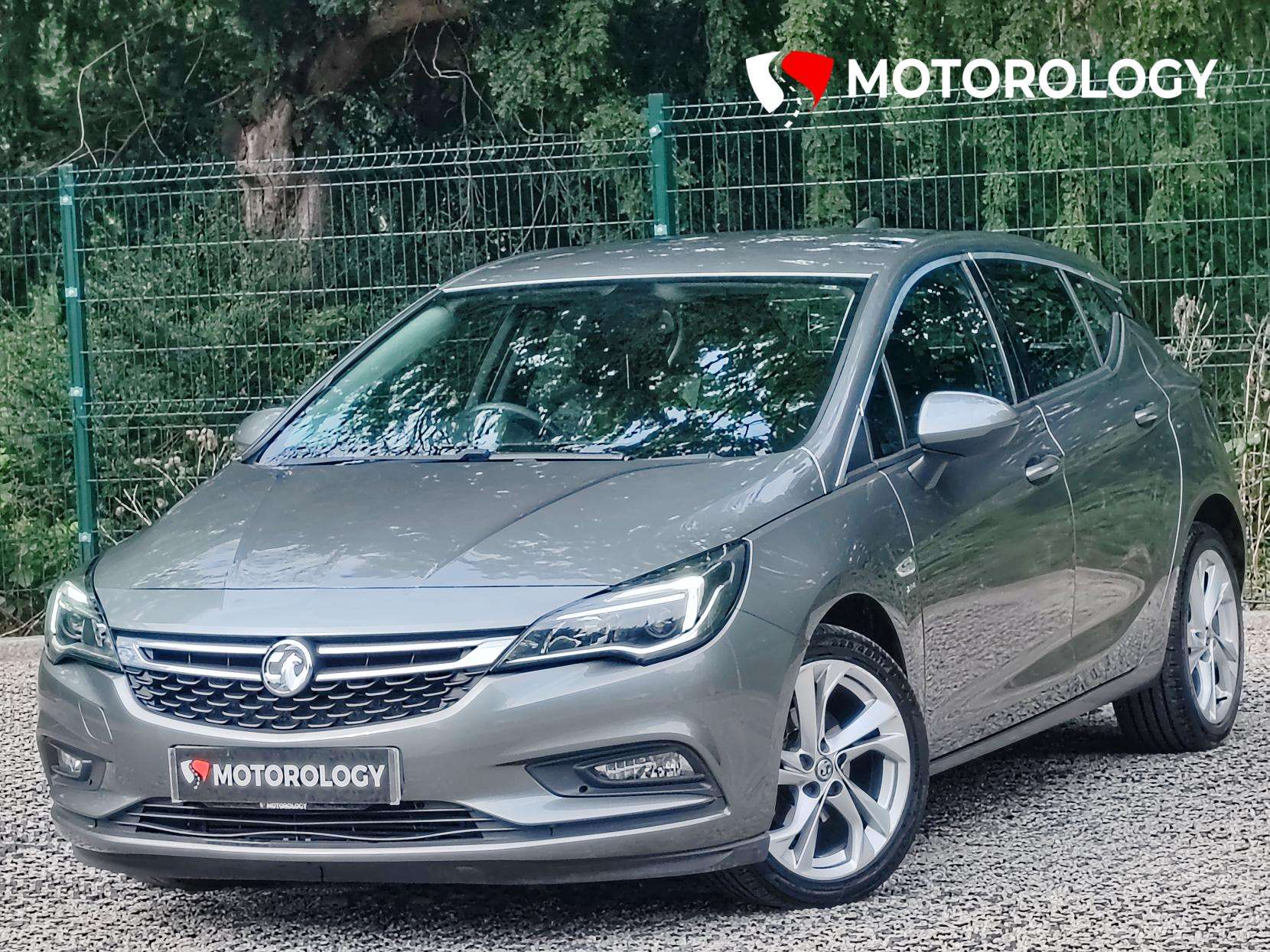 A 2018 VAUXHALL ASTRA 1.4i Turbo SRi Nav Hatchback 5dr Petrol Manual Euro 6 (150 ps) A 2018 VAUXHALL ASTRA 1.4i Turbo SRi Nav Hatchback 5dr Petrol Manual Euro 6 (150 ps)