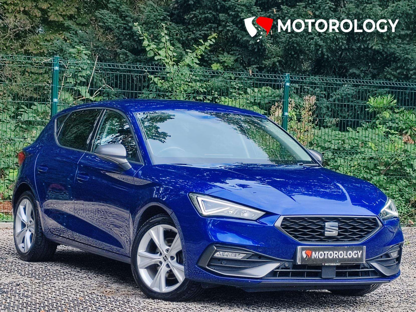 A 2021 SEAT LEON 1.5 TSI EVO FR Hatchback 5dr Petrol Manual Euro 6 (s/s) (130 ps) A 2021 SEAT LEON 1.5 TSI EVO FR Hatchback 5dr Petrol Manual Euro 6 (s/s) (130 ps)