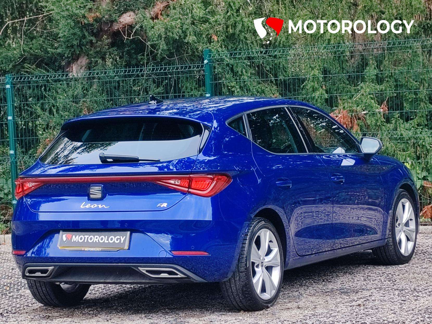 A 2021 SEAT LEON 1.5 TSI EVO FR Hatchback 5dr Petrol Manual Euro 6 (s/s) (130 ps) A 2021 SEAT LEON 1.5 TSI EVO FR Hatchback 5dr Petrol Manual Euro 6 (s/s) (130 ps)