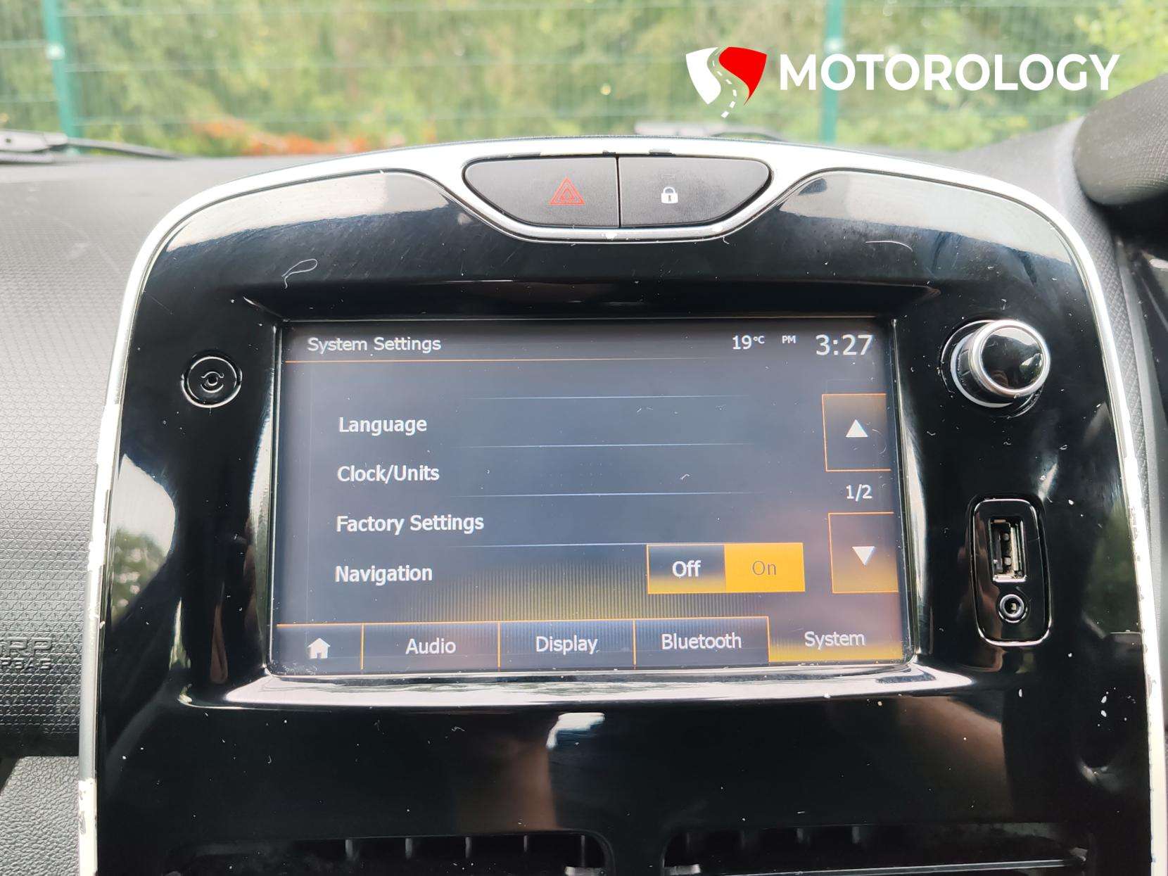 2016 RENAULT CLIO 2016 RENAULT CLIO