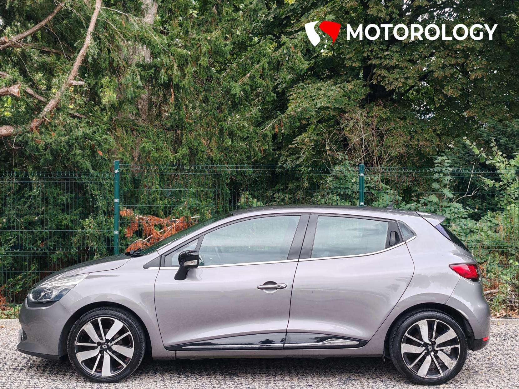 2016 RENAULT CLIO 2016 RENAULT CLIO
