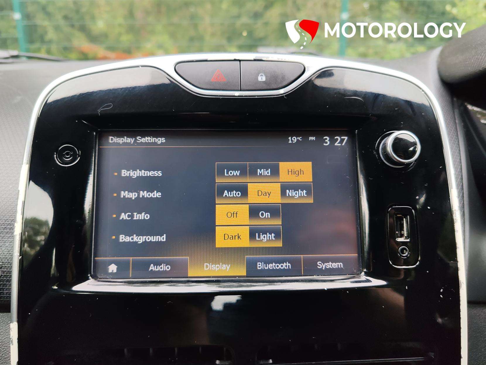 2016 RENAULT CLIO 2016 RENAULT CLIO