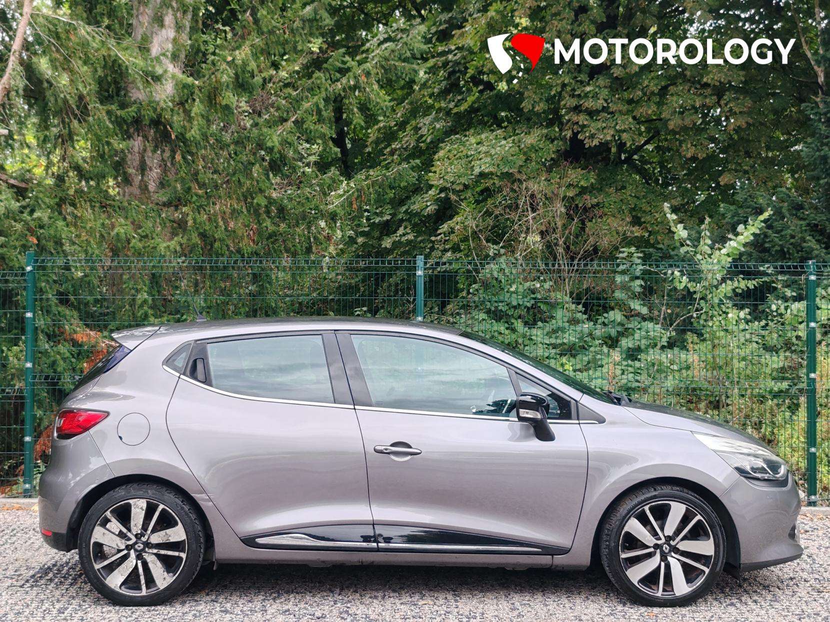 2016 RENAULT CLIO 2016 RENAULT CLIO