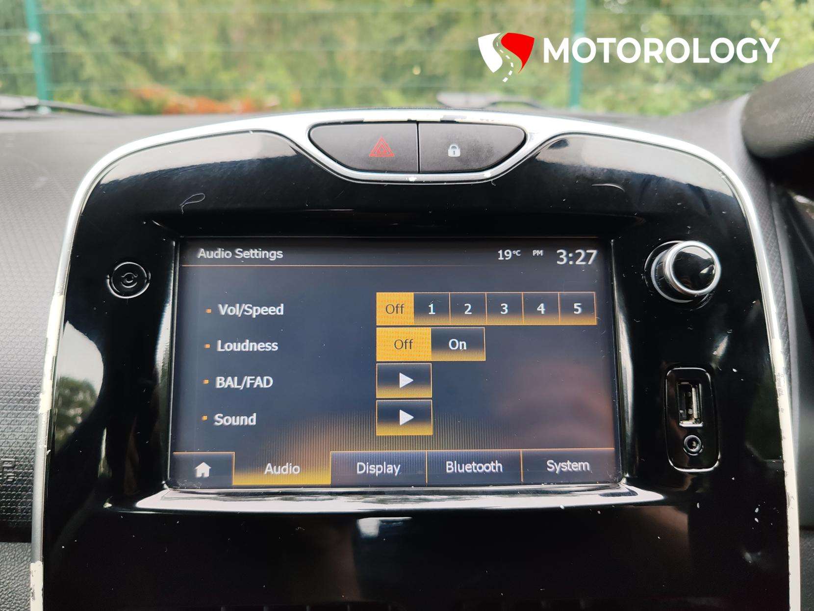 2016 RENAULT CLIO 2016 RENAULT CLIO