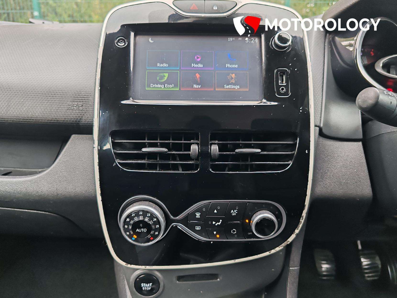 2016 RENAULT CLIO 2016 RENAULT CLIO