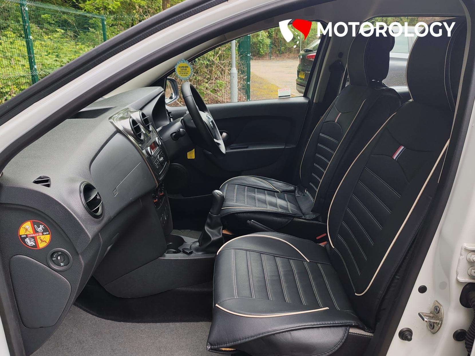 2017 DACIA SANDERO STEPWAY 2017 DACIA SANDERO STEPWAY