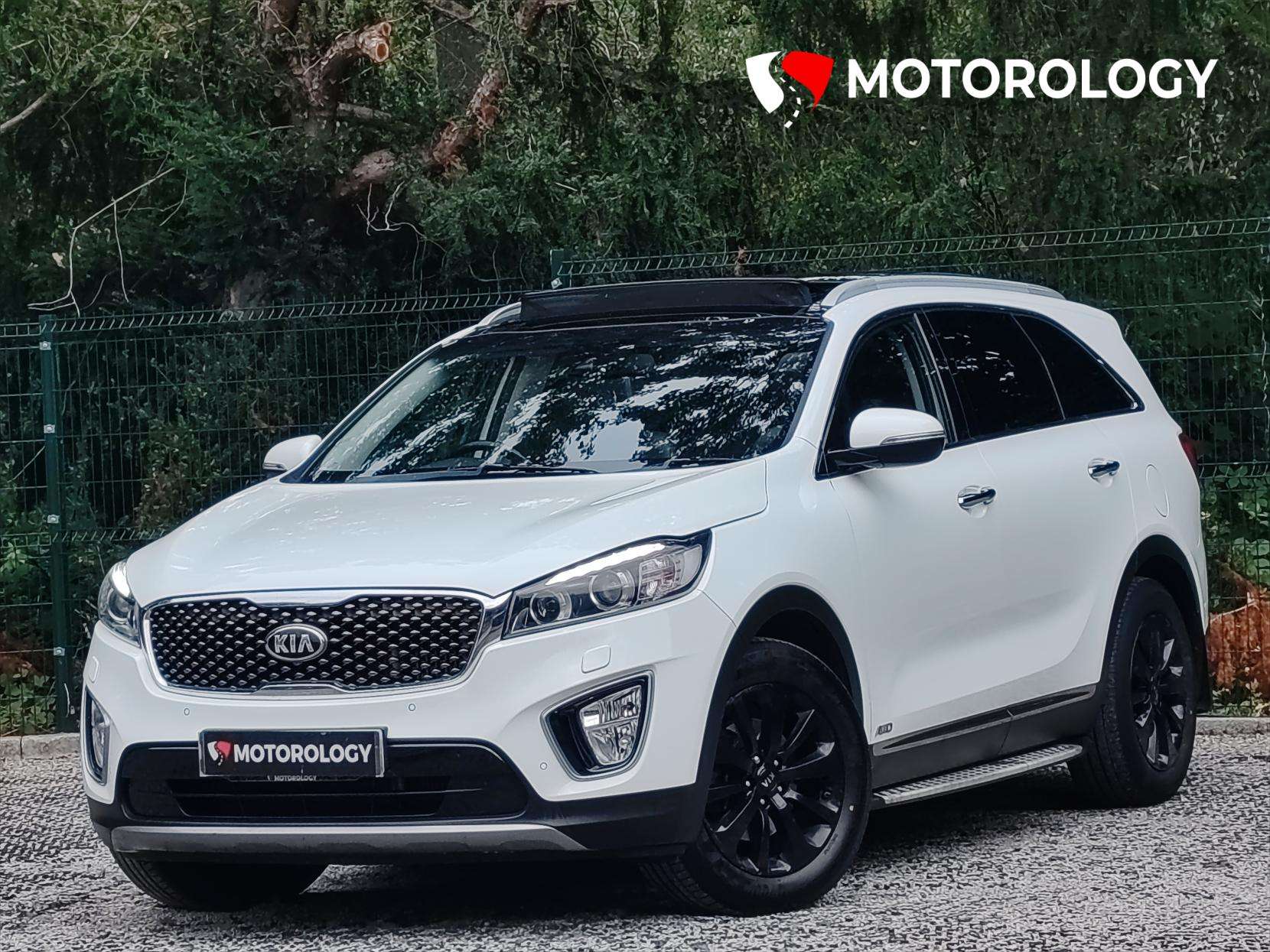 A 2015 KIA SORENTO 2.2 CRDi KX-3 SUV 5dr Diesel Auto AWD Euro 6 (197 bhp) A 2015 KIA SORENTO 2.2 CRDi KX-3 SUV 5dr Diesel Auto AWD Euro 6 (197 bhp)