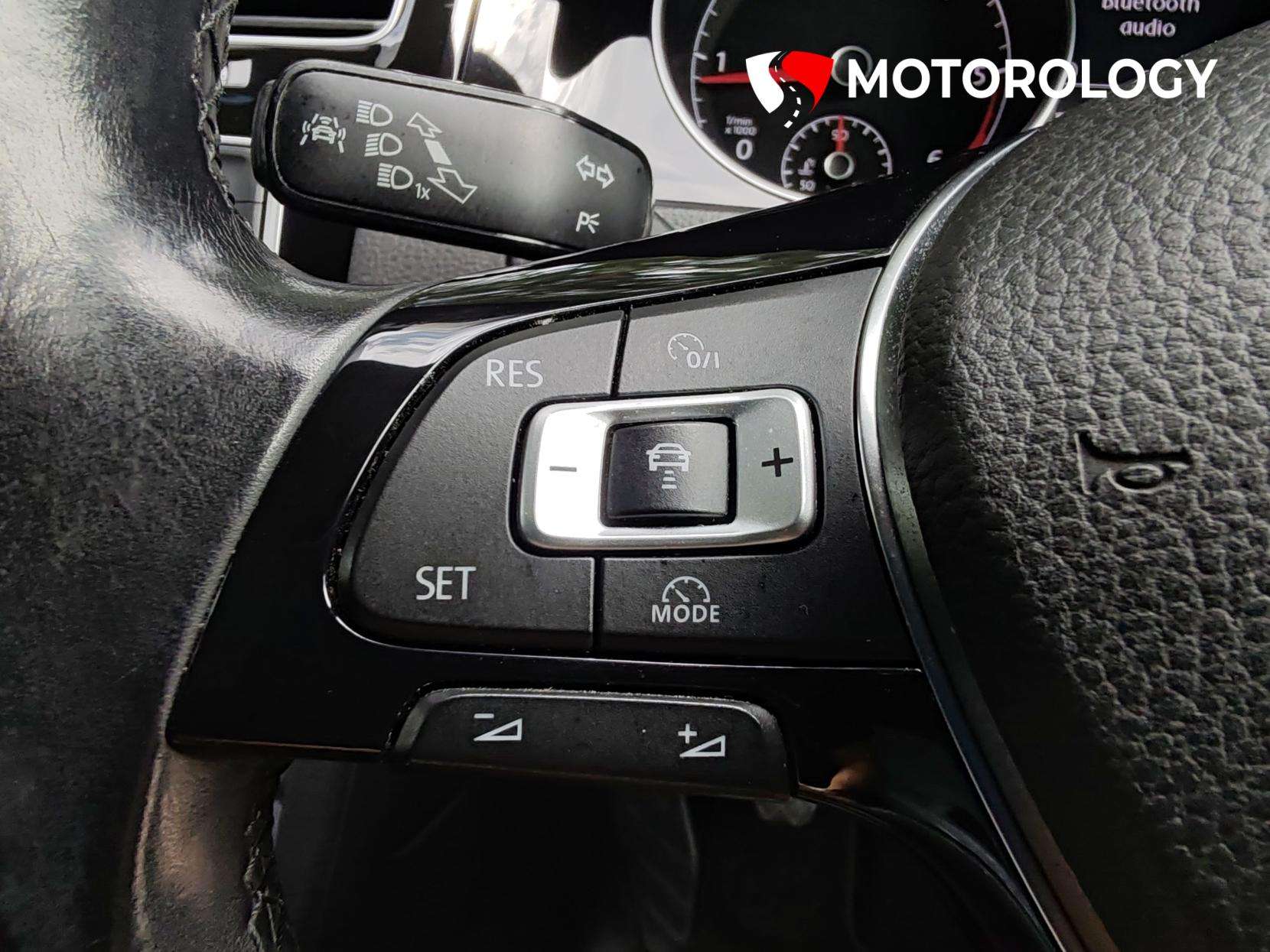 2015 VOLKSWAGEN GOLF 2015 VOLKSWAGEN GOLF