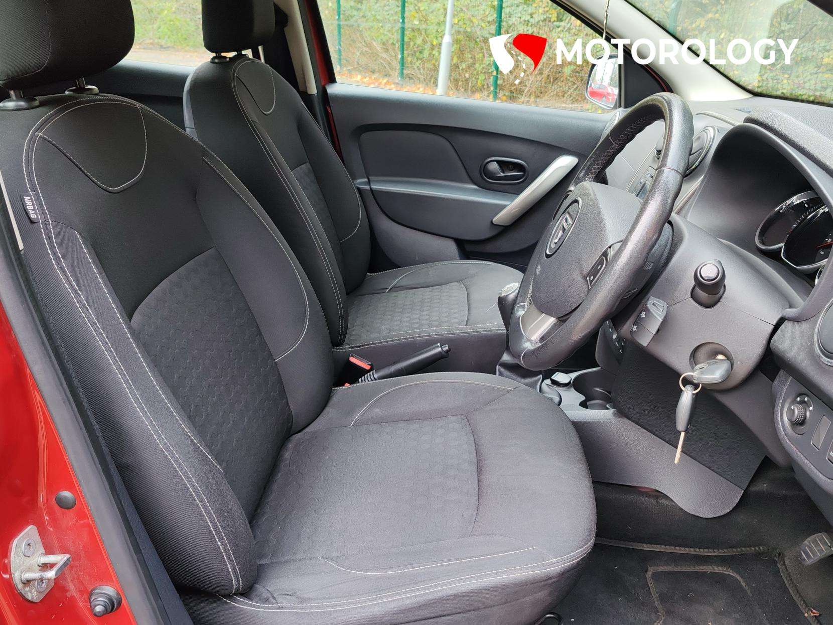 2014 DACIA SANDERO 2014 DACIA SANDERO