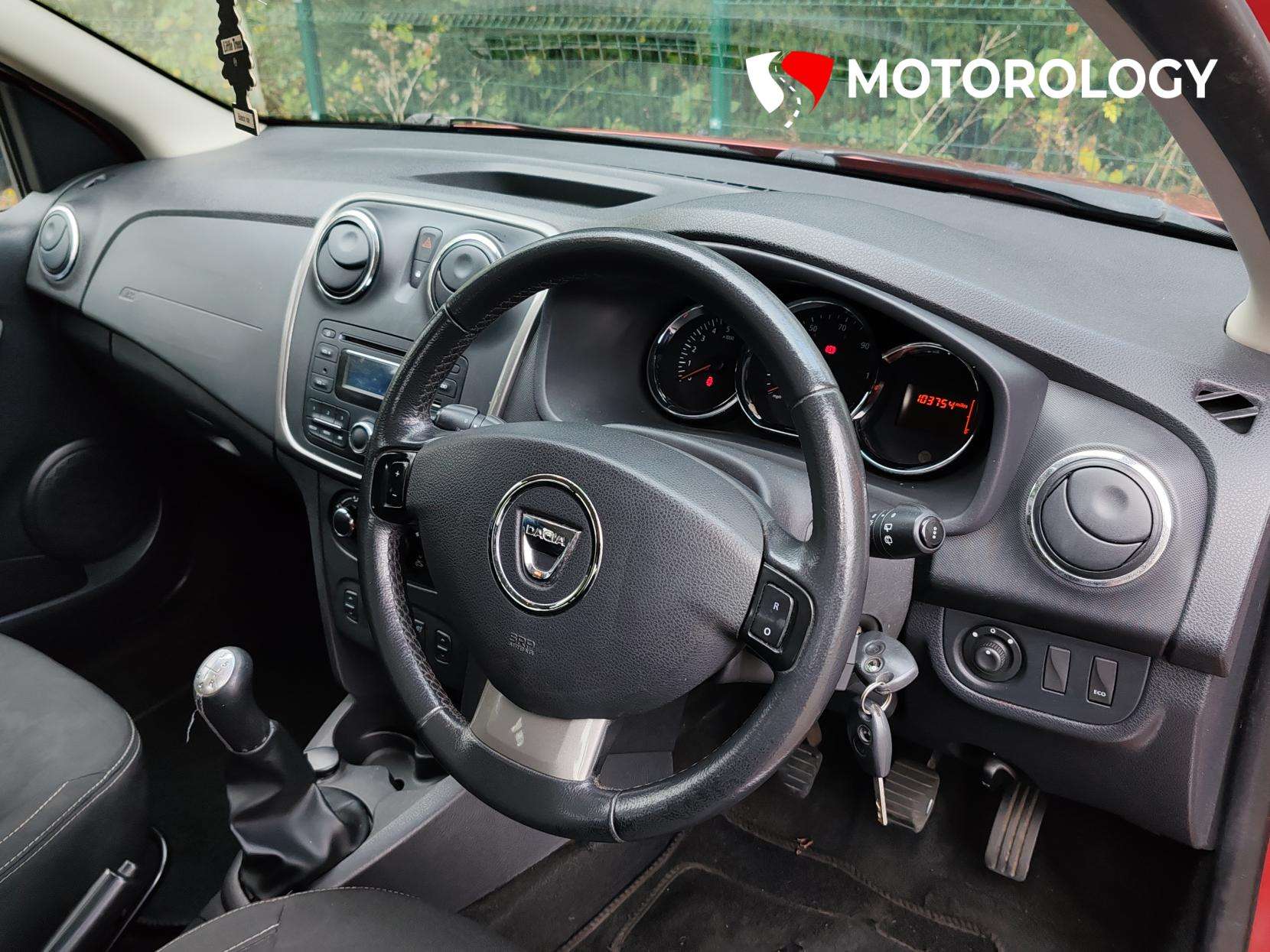 2014 DACIA SANDERO 2014 DACIA SANDERO