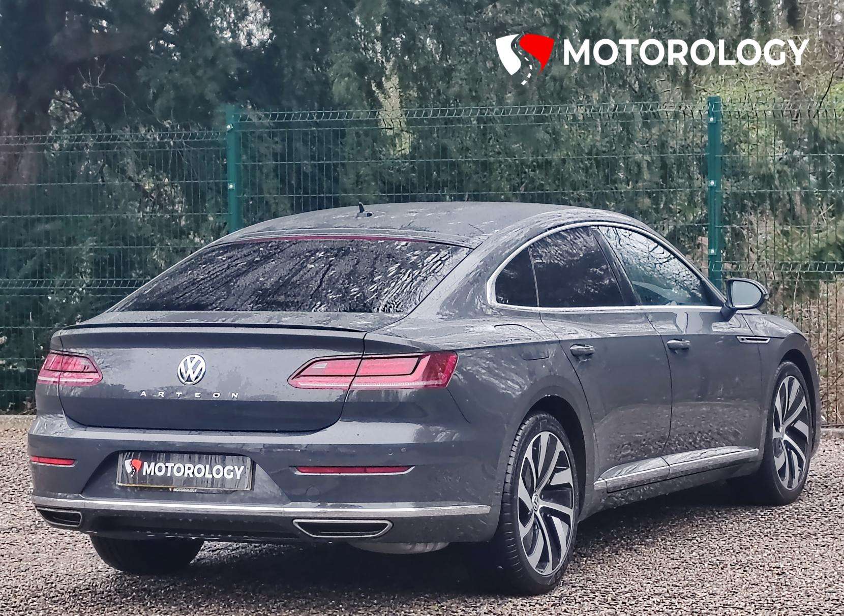 A 2019 VOLKSWAGEN ARTEON 1.5 TSI EVO R-Line Fastback 5dr Petrol DSG Euro 6 (s/s) (150 ps) A 2019 VOLKSWAGEN ARTEON 1.5 TSI EVO R-Line Fastback 5dr Petrol DSG Euro 6 (s/s) (150 ps)