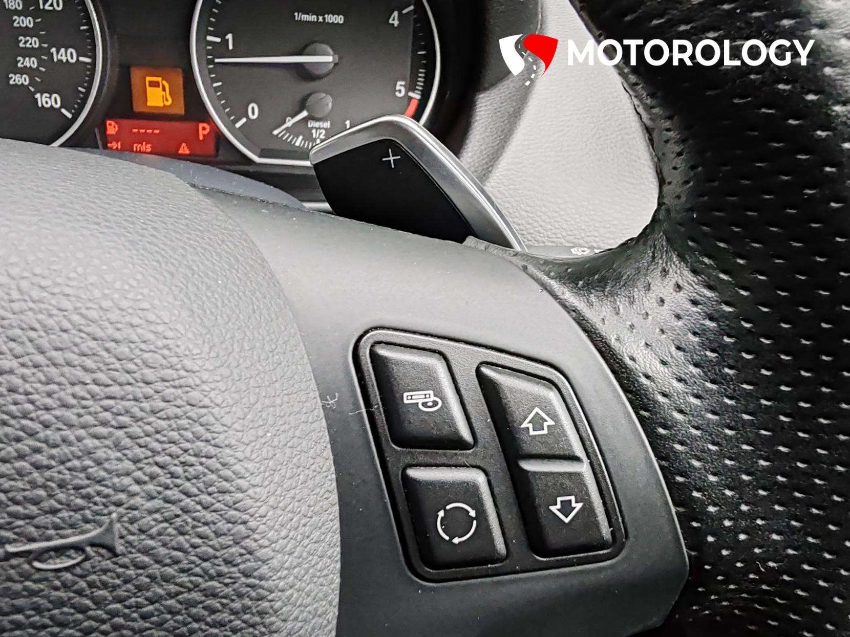 2011 BMW 1 SERIES 2011 BMW 1 SERIES