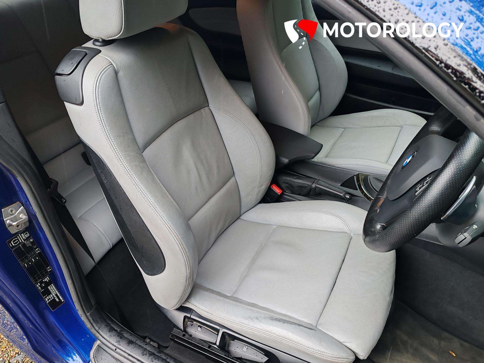 2011 BMW 1 SERIES 2011 BMW 1 SERIES