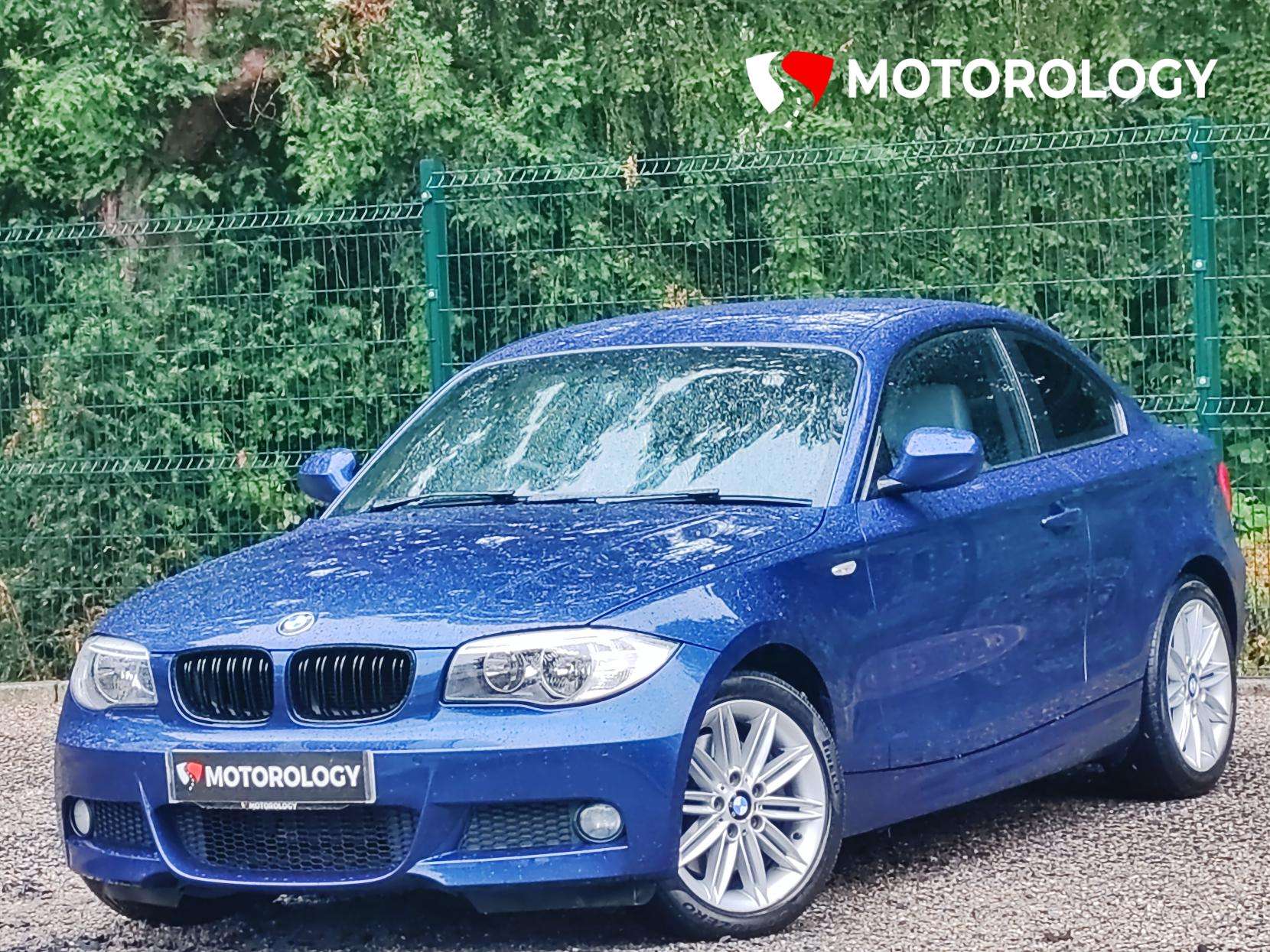 A 2011 BMW 1 SERIES 2.0 123d M Sport Coupe 2dr Diesel Steptronic Euro 5 (204 ps) A 2011 BMW 1 SERIES 2.0 123d M Sport Coupe 2dr Diesel Steptronic Euro 5 (204 ps)