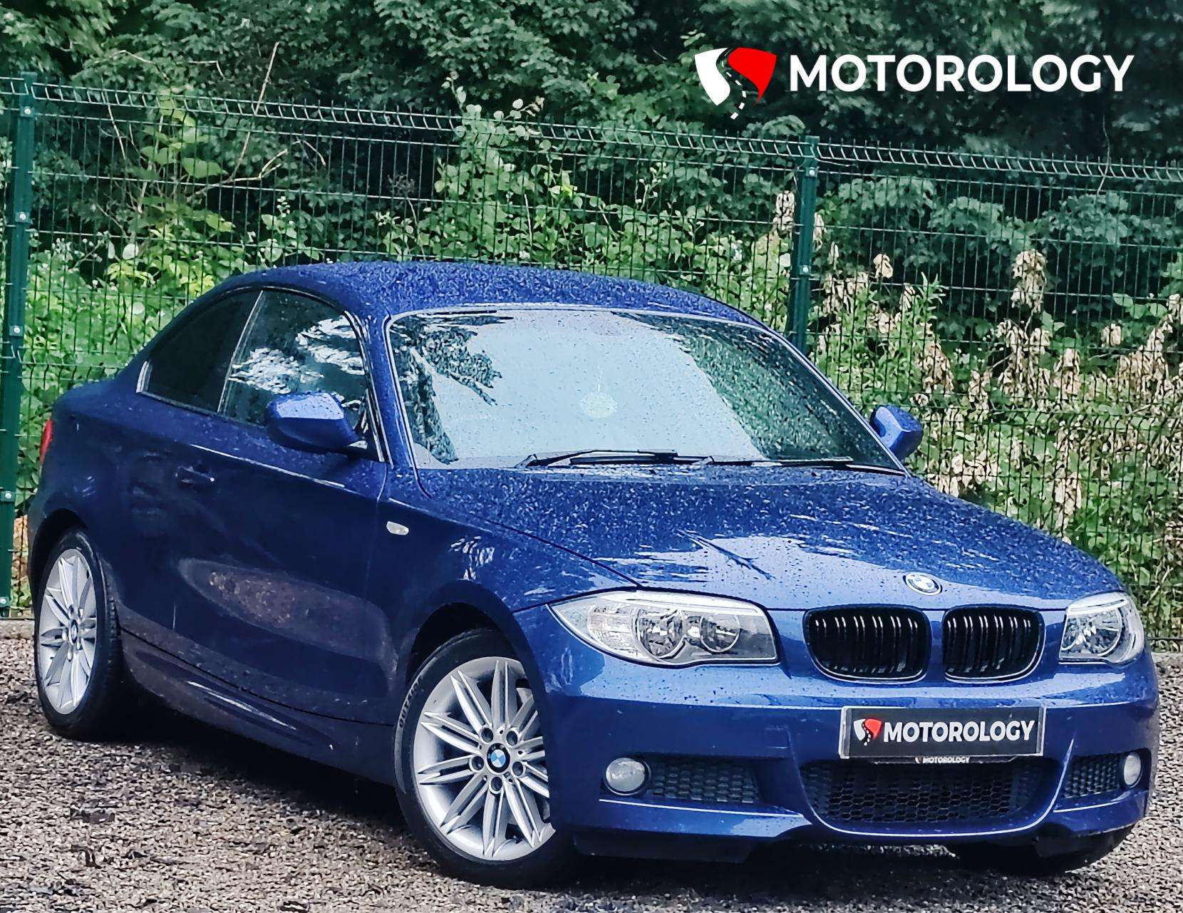 A 2011 BMW 1 SERIES 2.0 123d M Sport Coupe 2dr Diesel Steptronic Euro 5 (204 ps) A 2011 BMW 1 SERIES 2.0 123d M Sport Coupe 2dr Diesel Steptronic Euro 5 (204 ps)