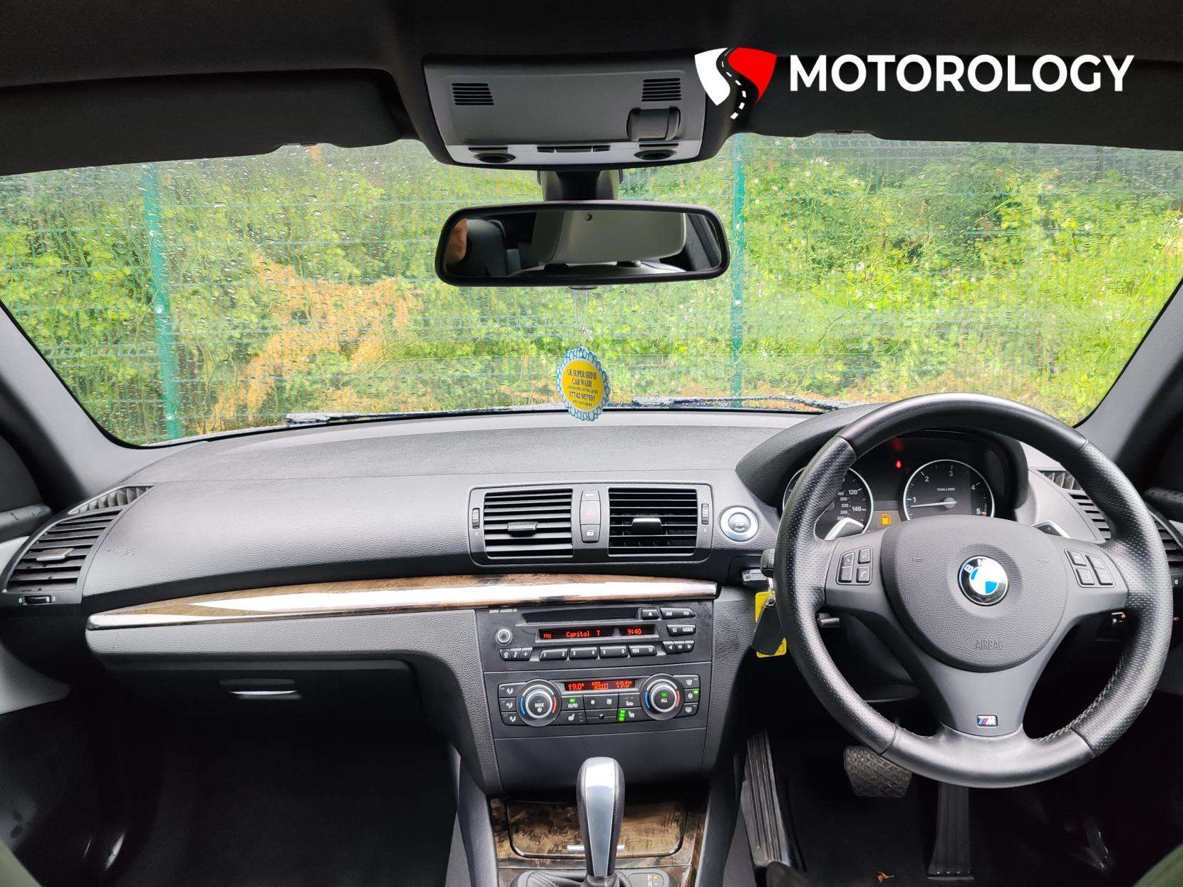 2011 BMW 1 SERIES 2011 BMW 1 SERIES