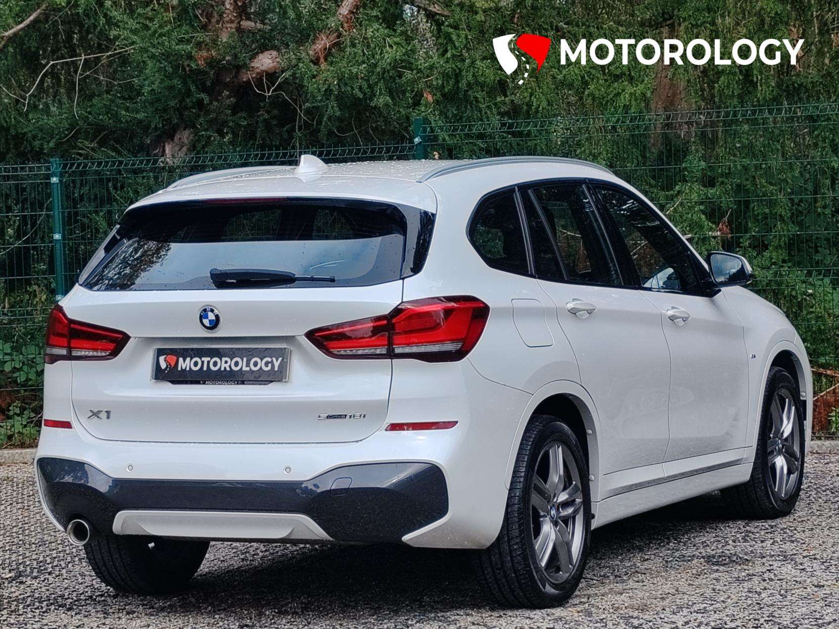 A 2021 BMW X1 1.5 18i M Sport SUV 5dr Petrol DCT sDrive Euro 6 (s/s) (136 ps) A 2021 BMW X1 1.5 18i M Sport SUV 5dr Petrol DCT sDrive Euro 6 (s/s) (136 ps)