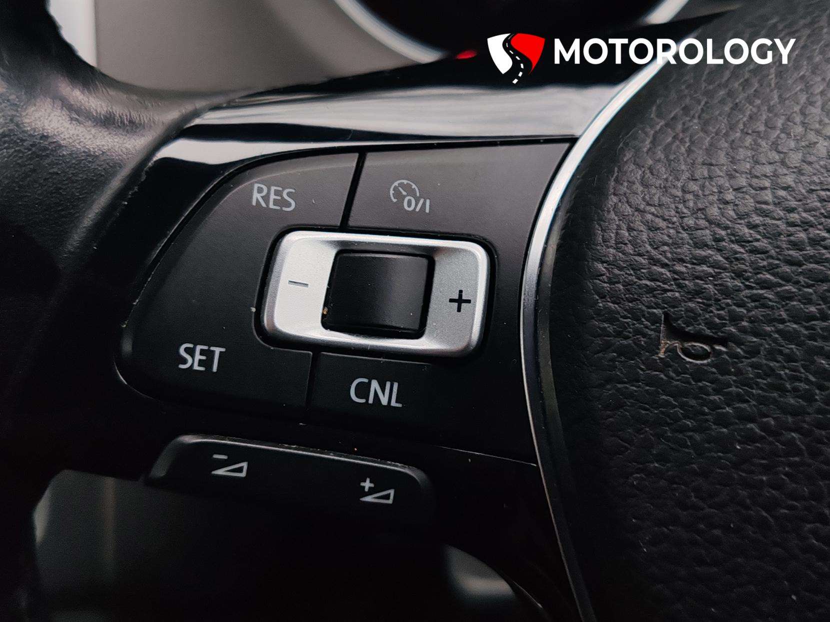 2017 VOLKSWAGEN POLO 2017 VOLKSWAGEN POLO